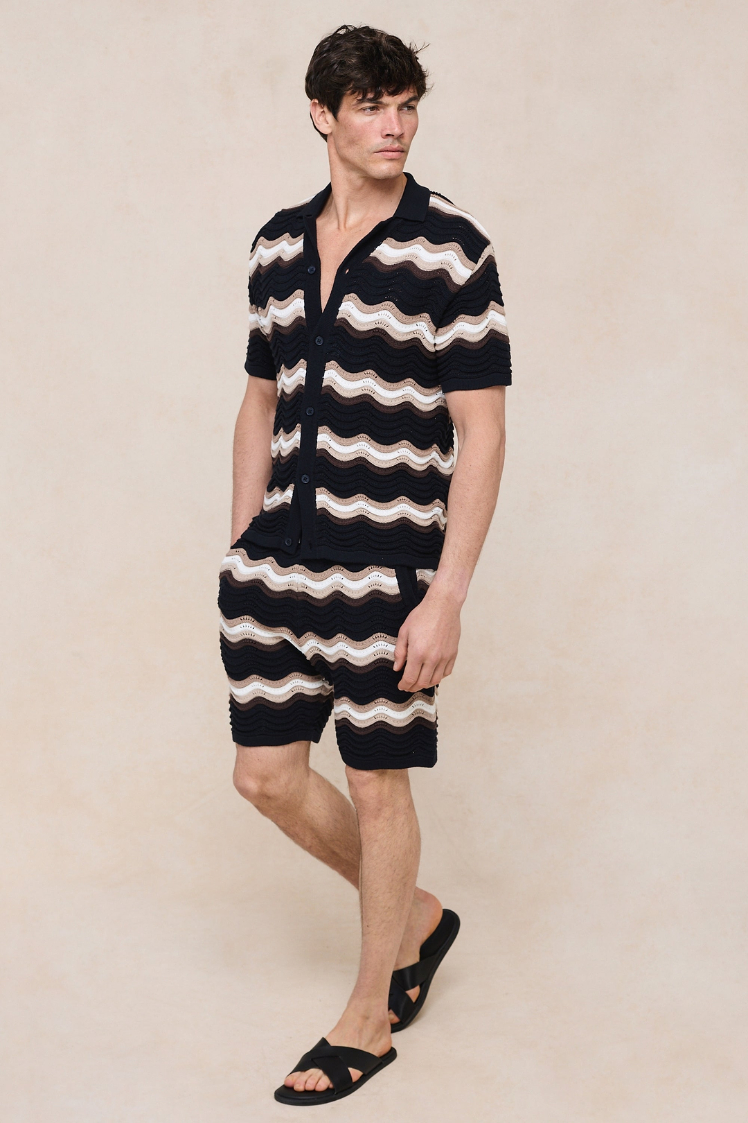 Primavera Crochet Knit Short - Black/Brown