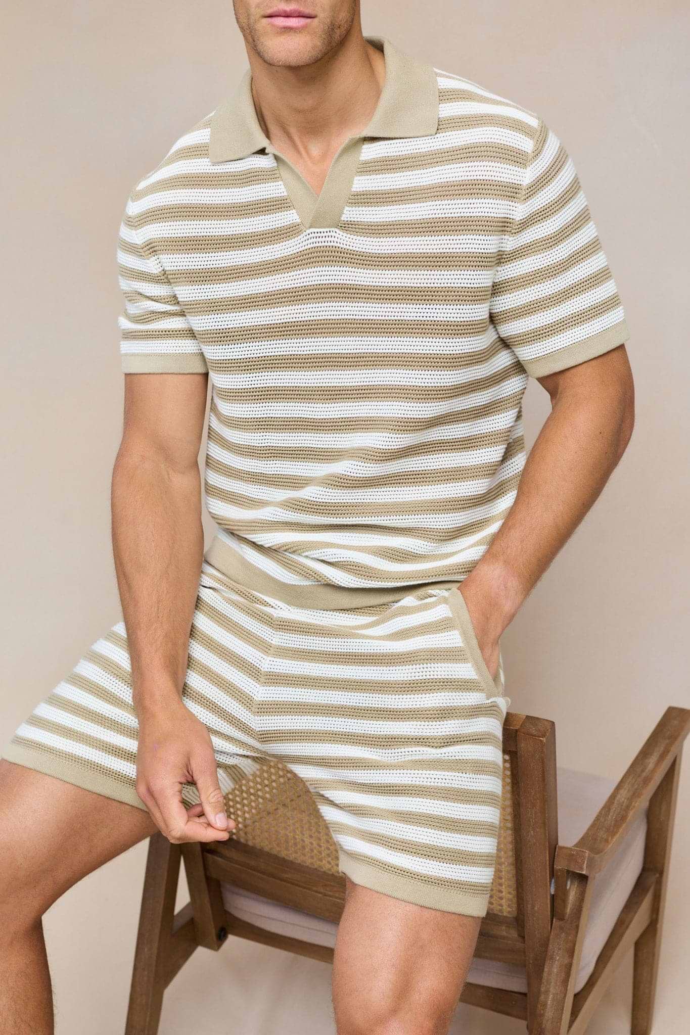 Lattolo Gestreifte Strickshorts - Ecru/Beige