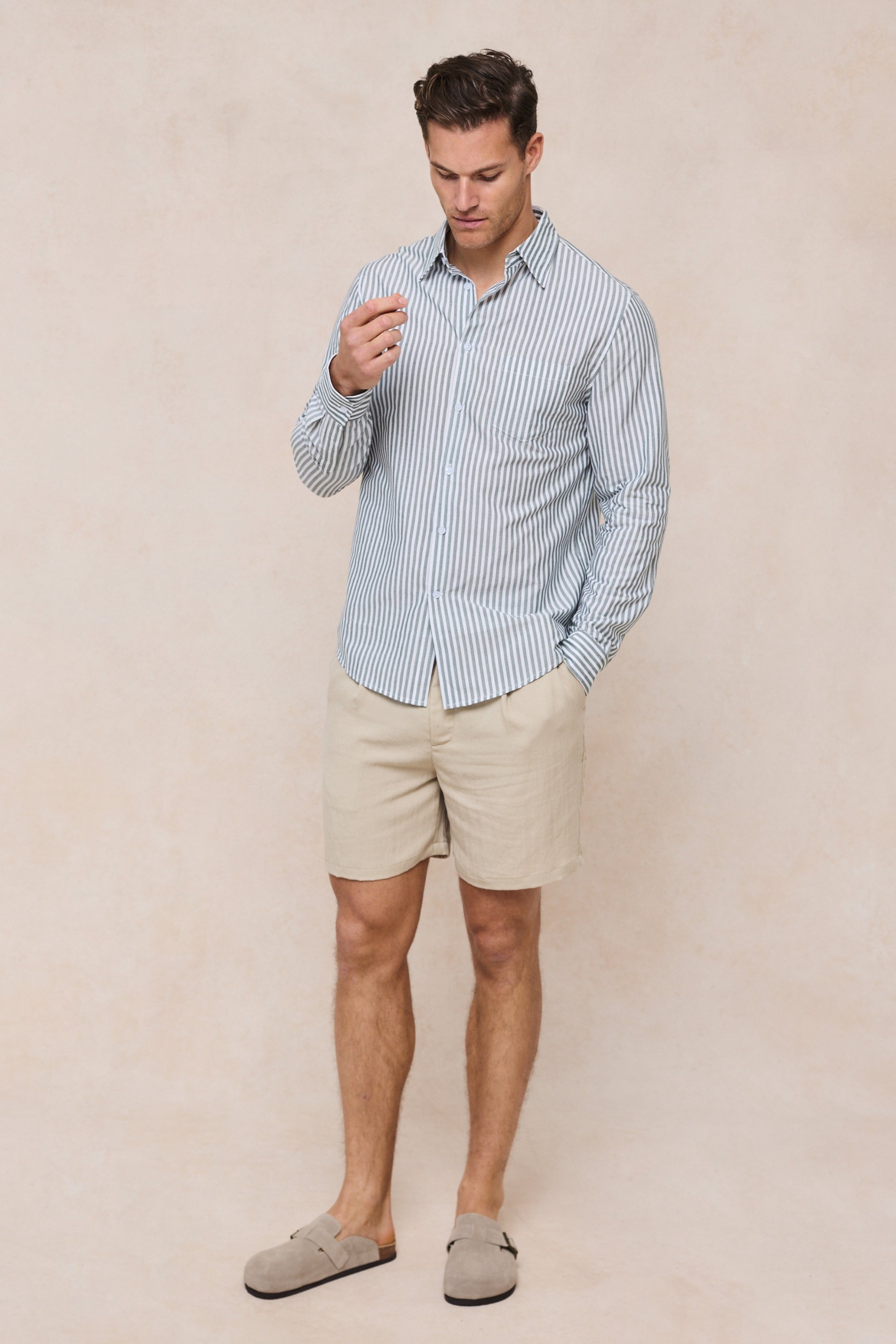 Caio Fluid Twill Short - Beige