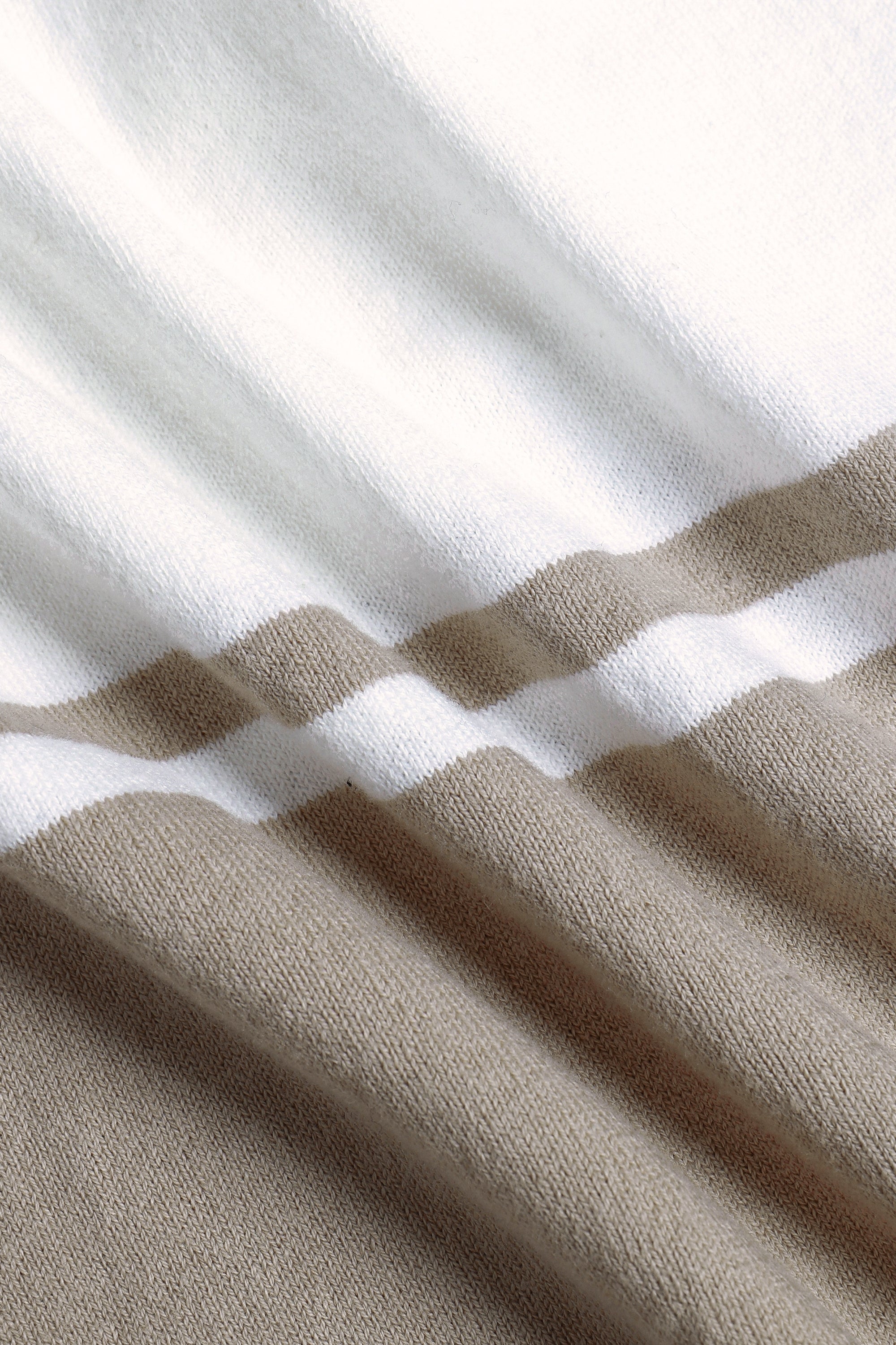 Vicolo Knitted Striped Block Polo SS - Ecru/Sand