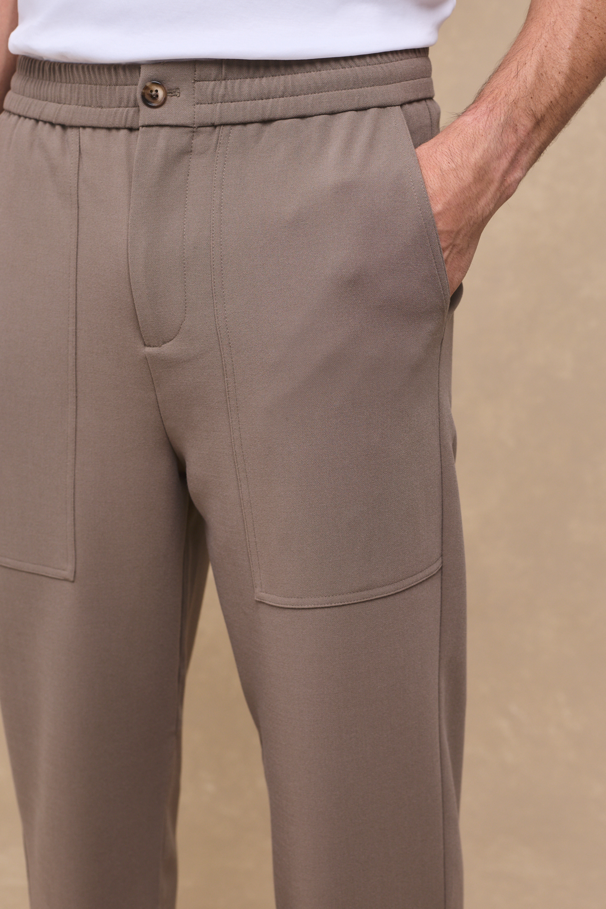 Julien Relaxed Panelled Trouser - Olive