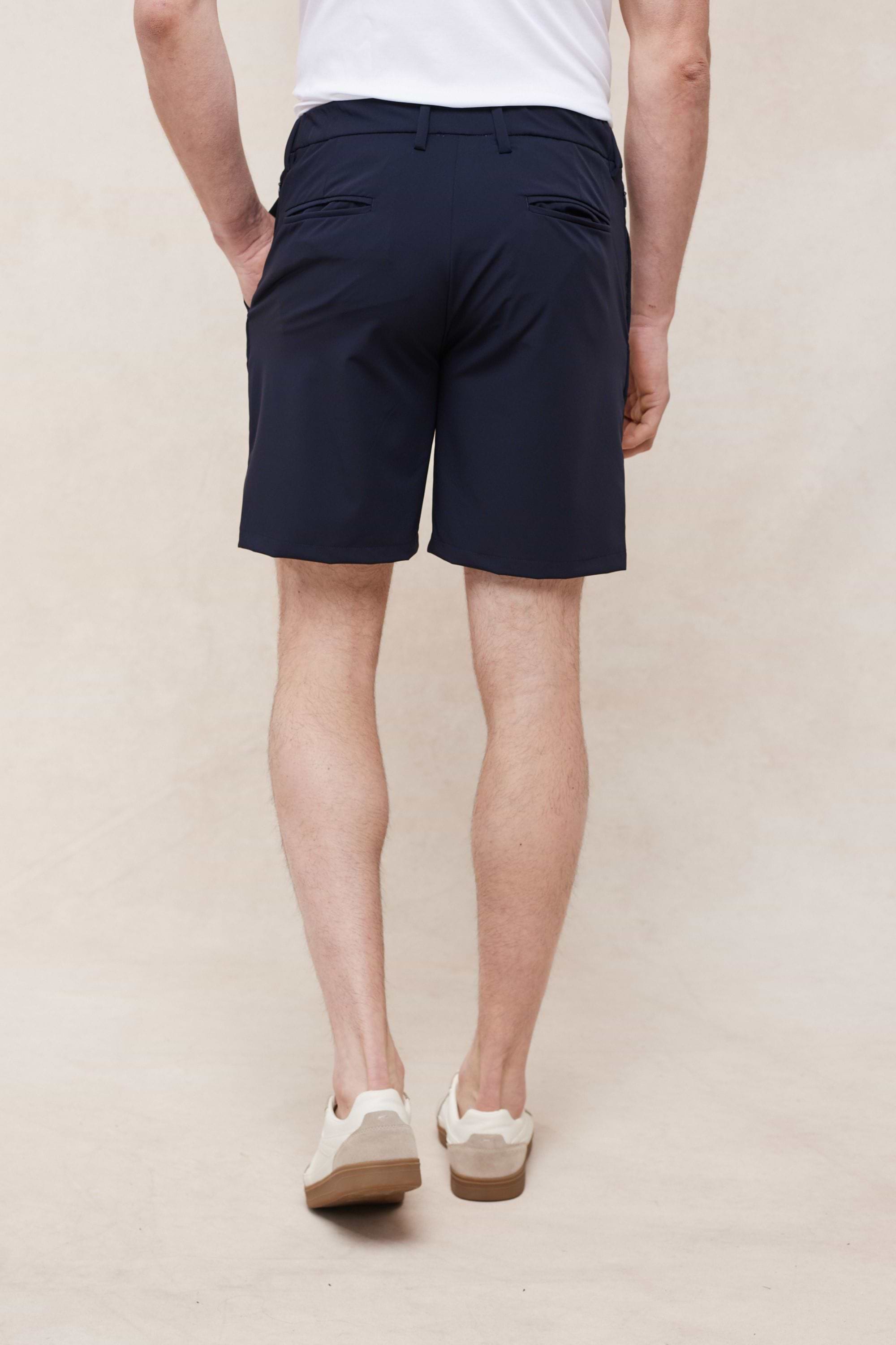Luiz Hybrid Short - Navy