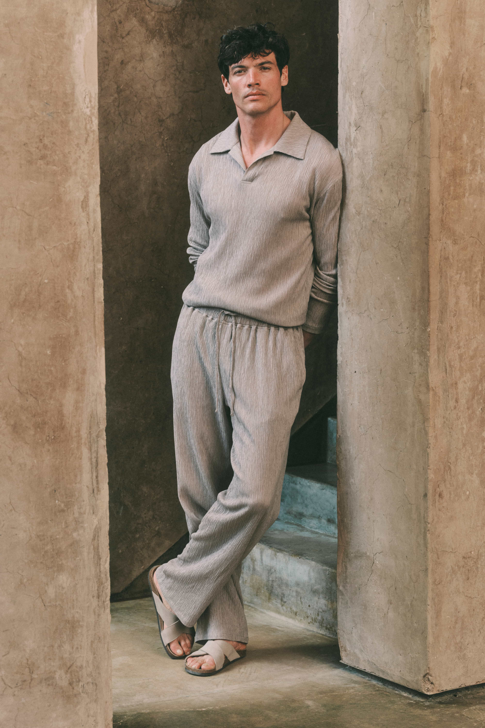 Arty Crinkled Elasticated Waistband Trouser - Mushroom