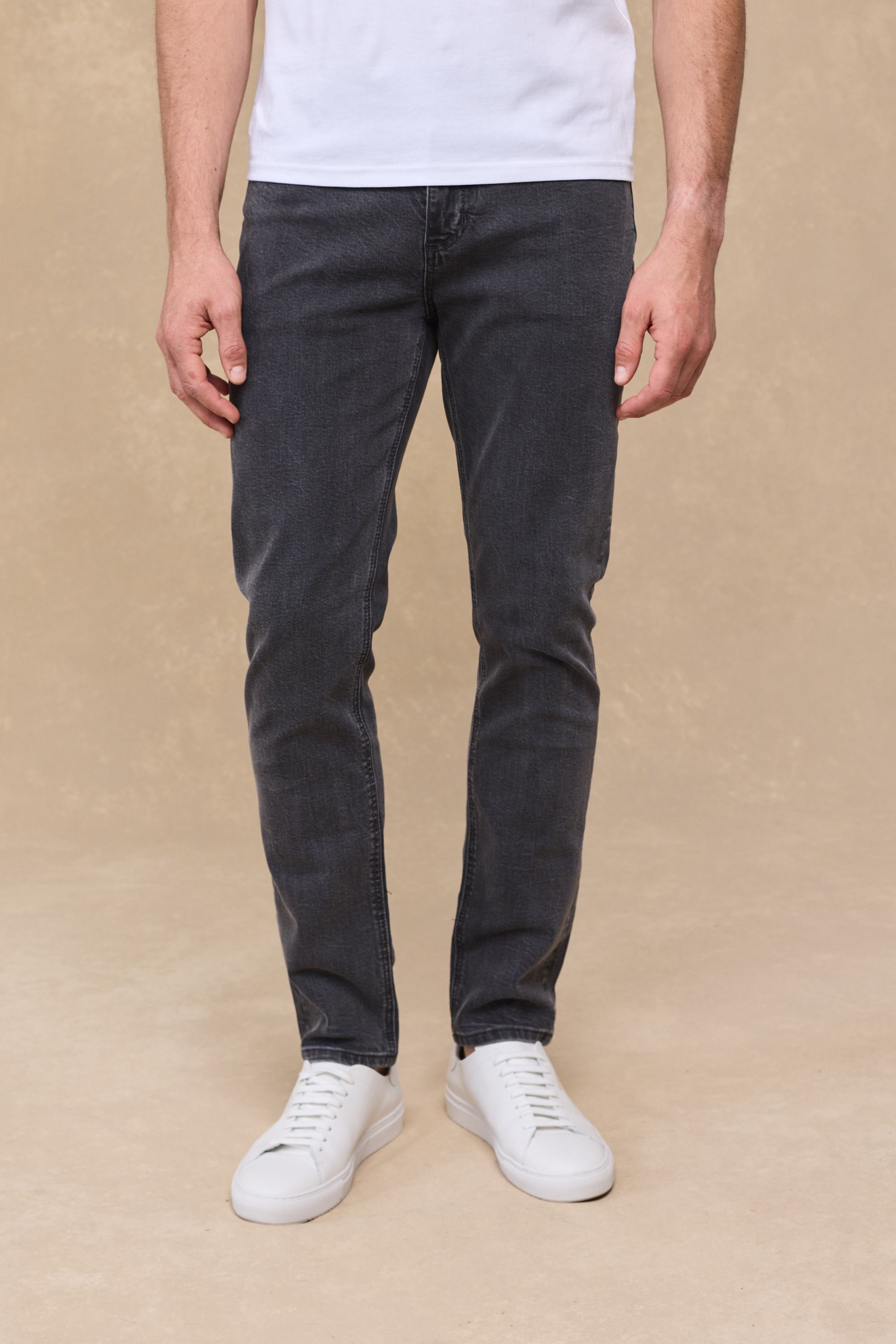 Marco Washed Jean - Light Washed Black