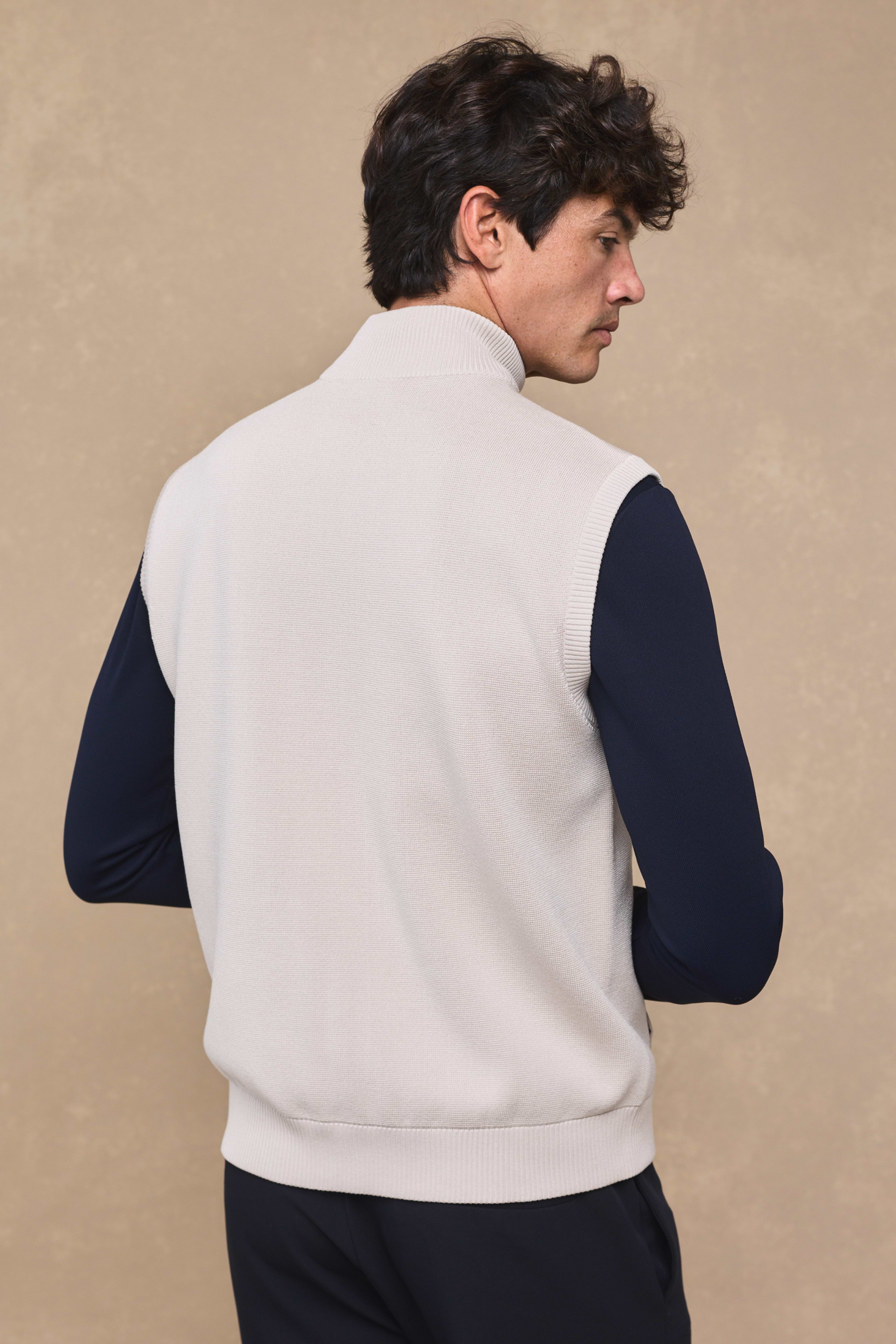 Davi Hybrid Knitted Gilet - Stone