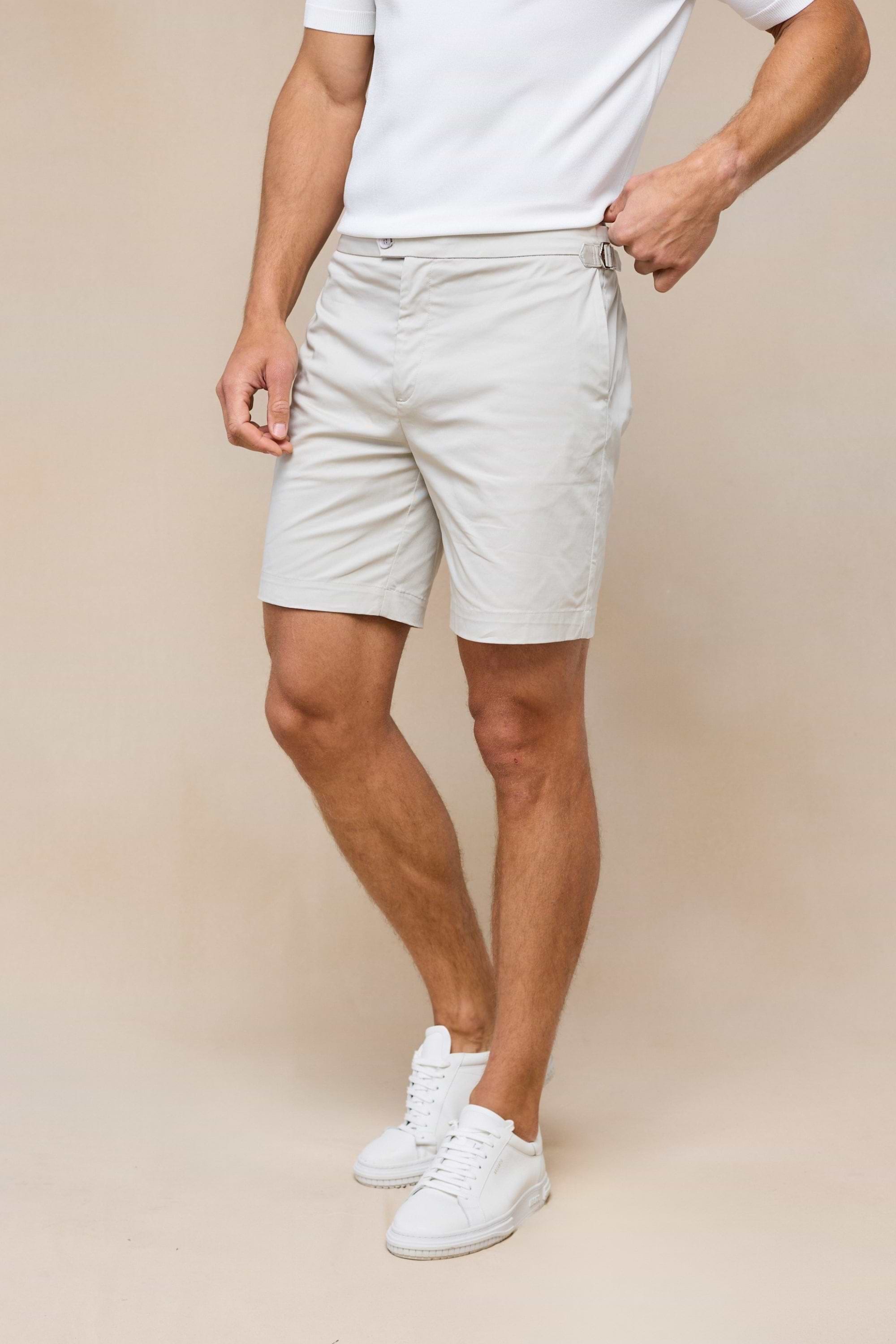 Pecori Buckle Shorts - Beige