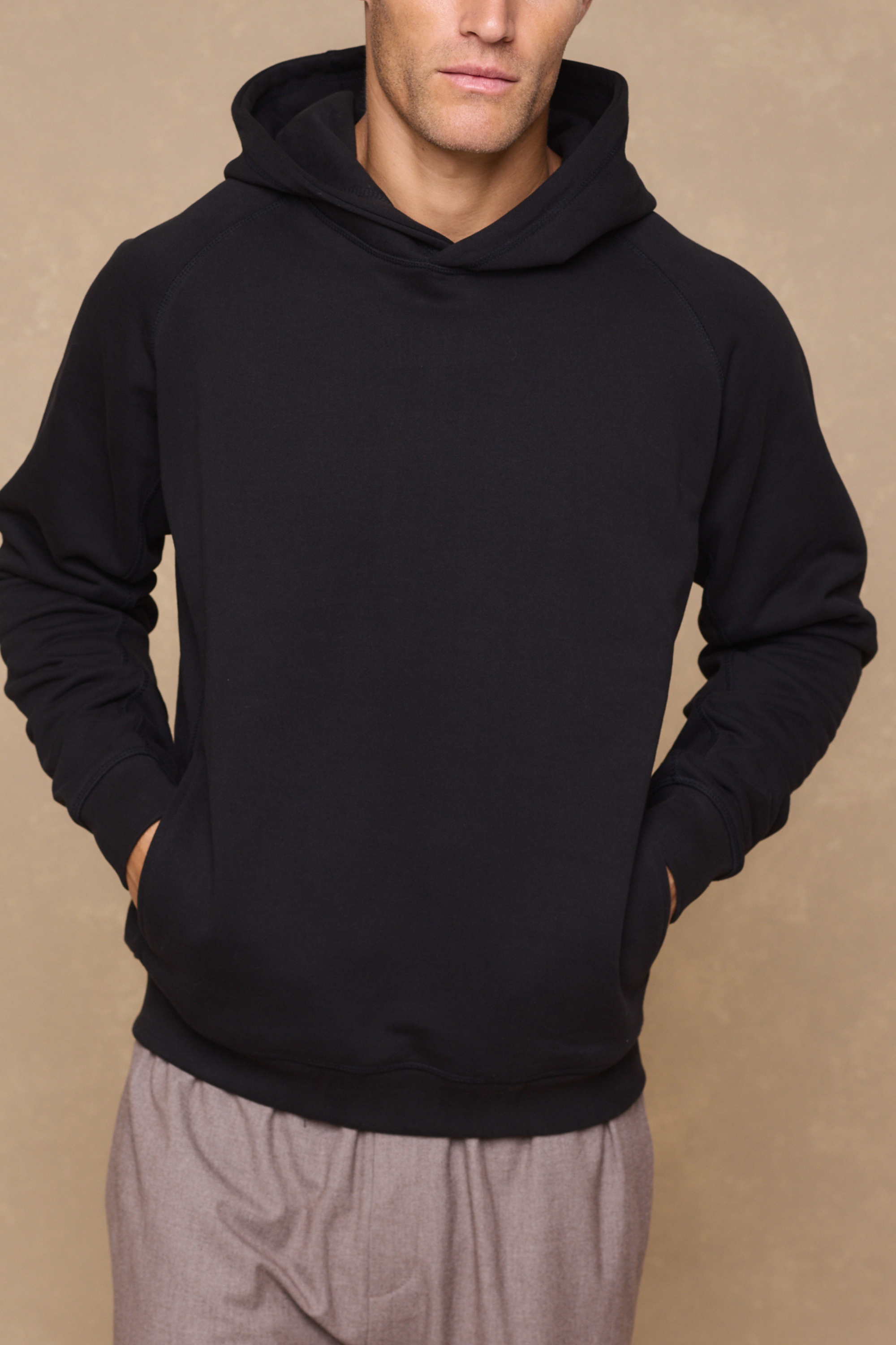 Axel Relaxed Panelled Hoodie - Schwarz 