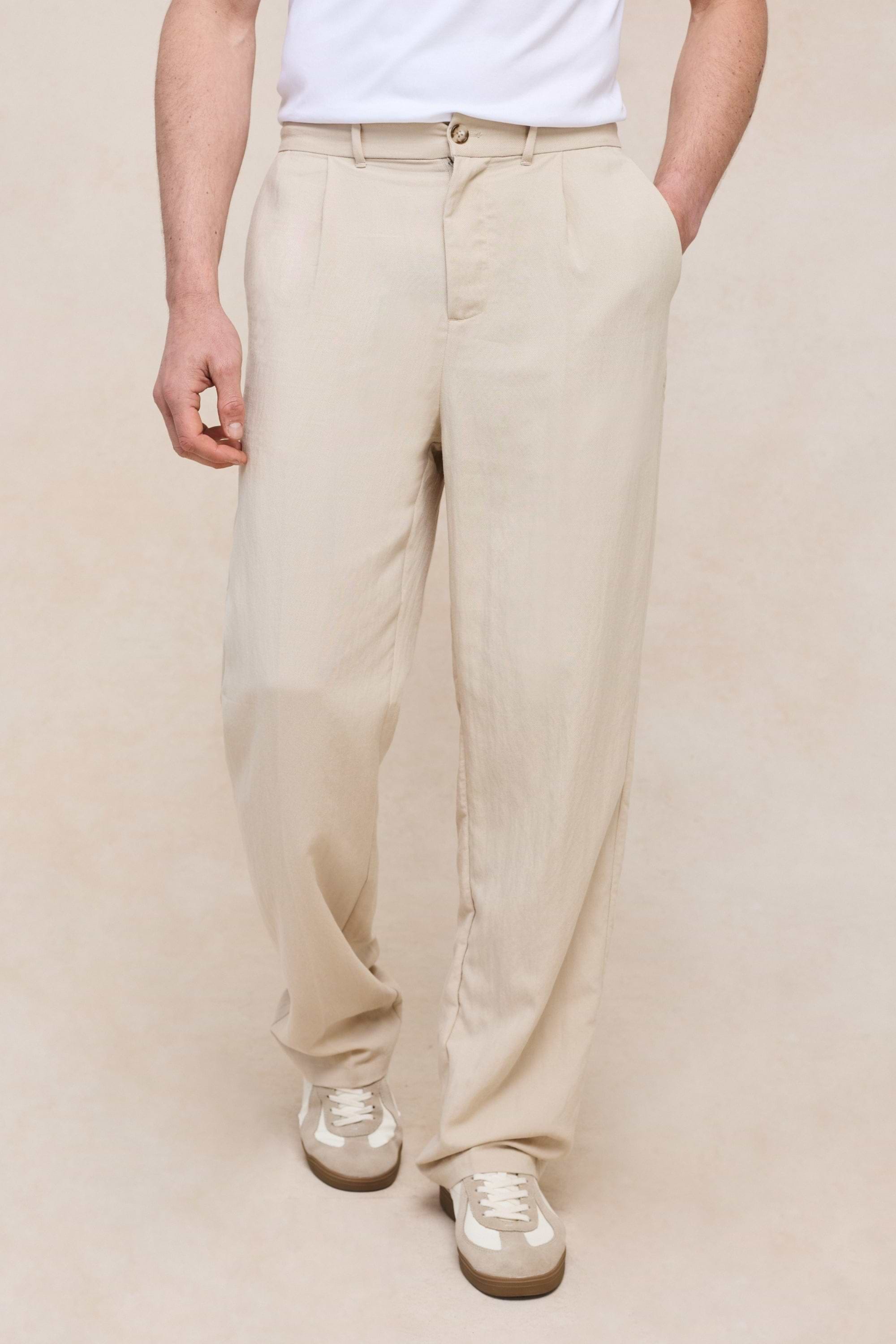 Helio Pleated Relaxed Trouser - Beige
