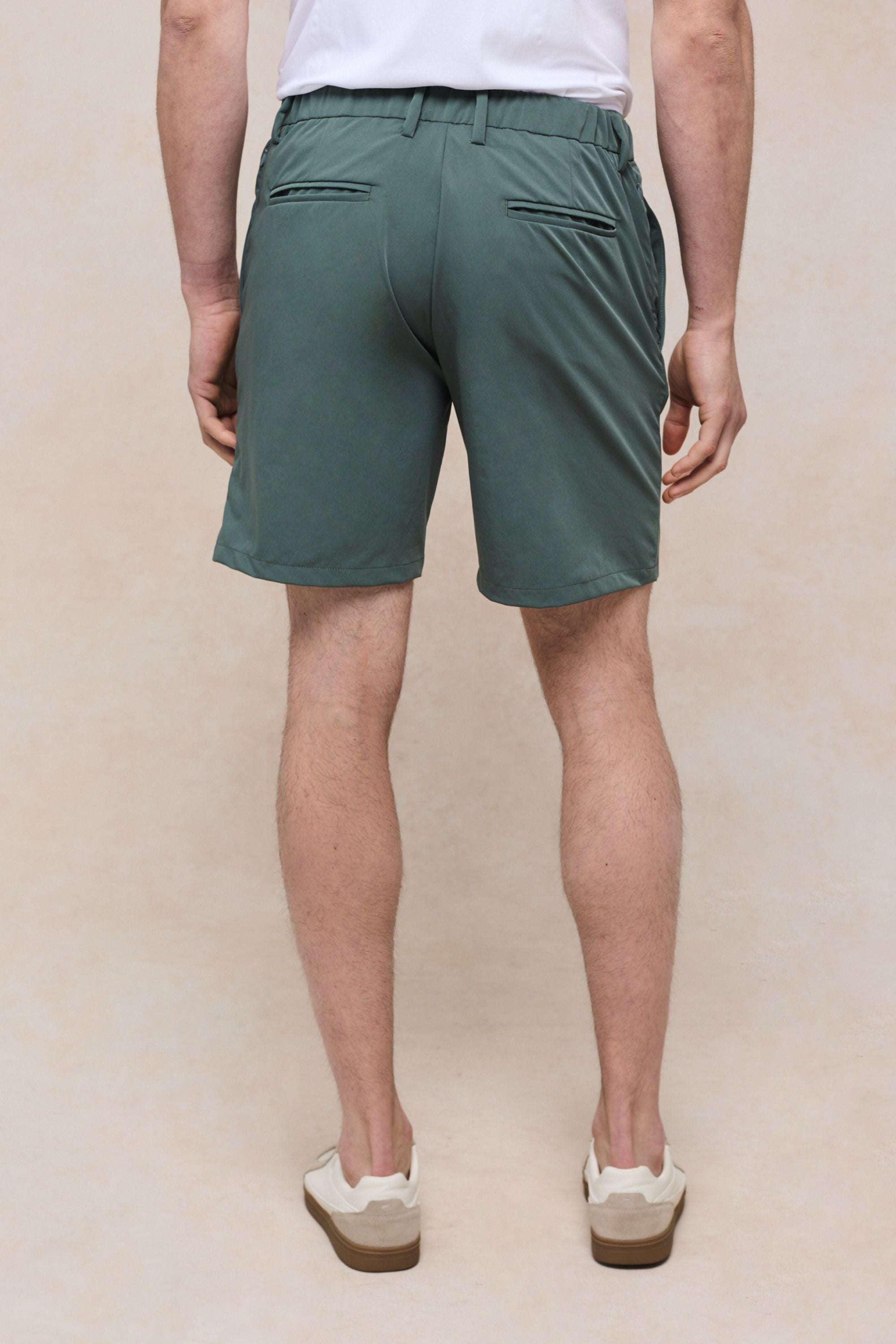 Luiz Hybrid Short - Sage