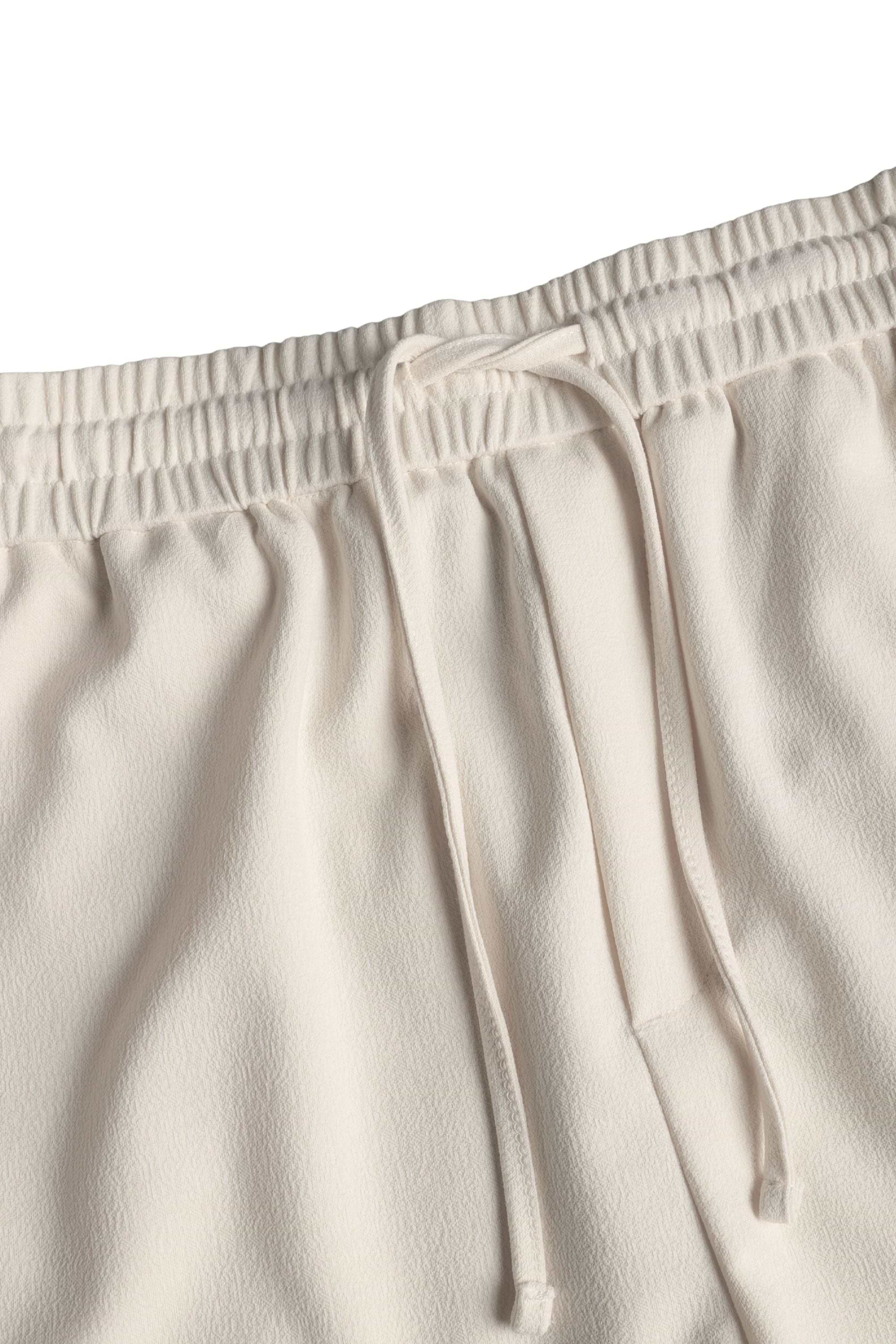 Tomas Elasticated Waist Short - Ecru