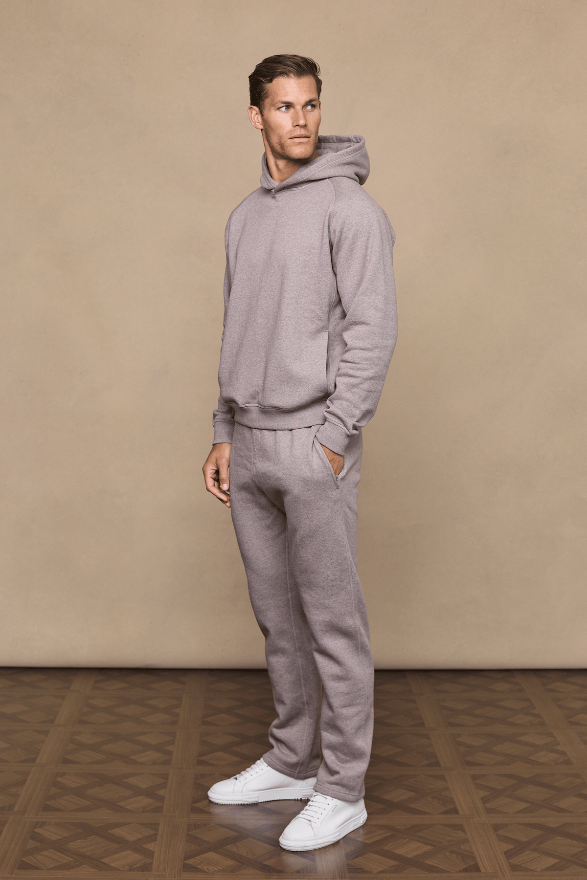Men’s heavyweight cotton blend joggers in brown marl with straight leg fit by Raith