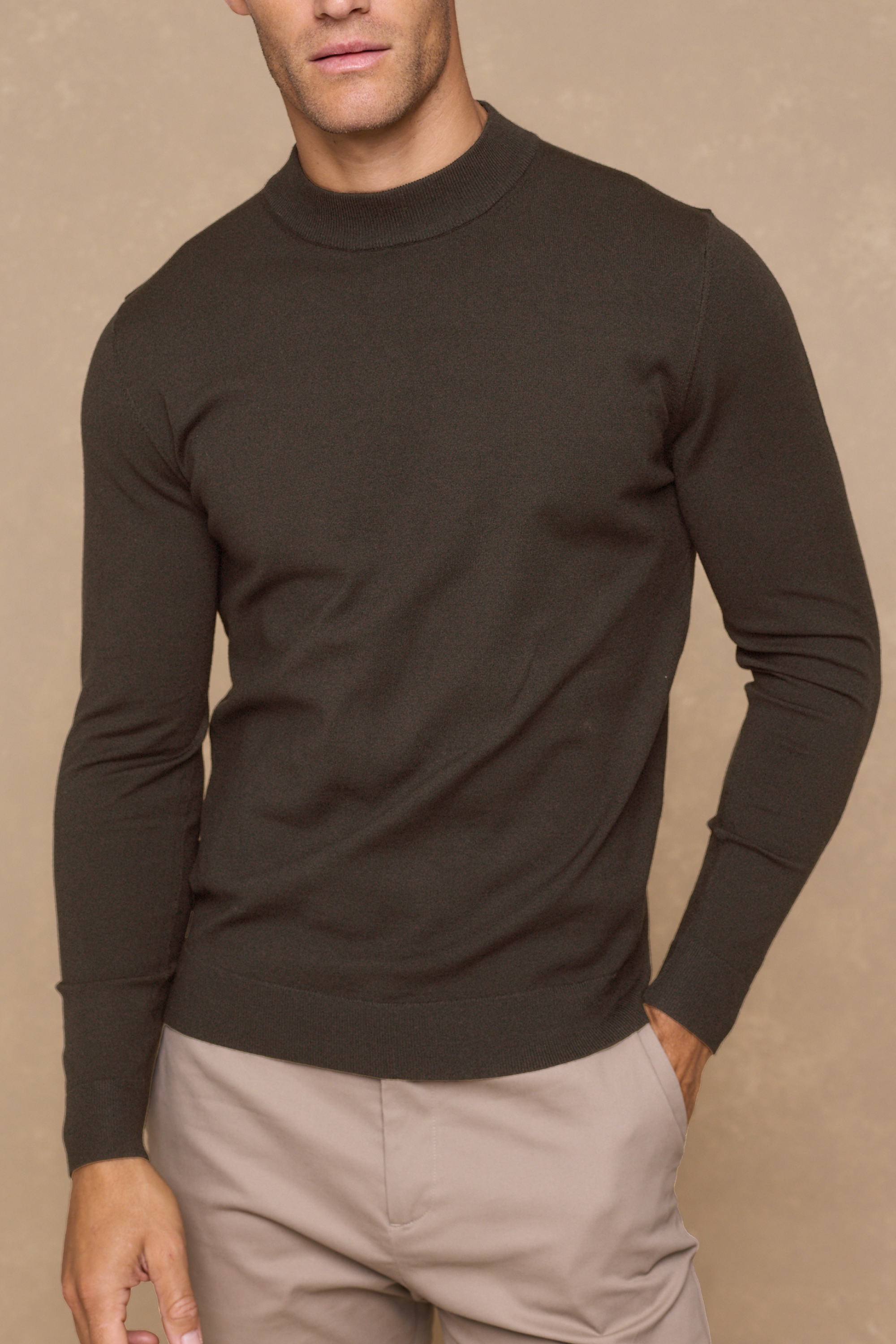 Noah Lightweight Crew Neck Sweater - Mocha