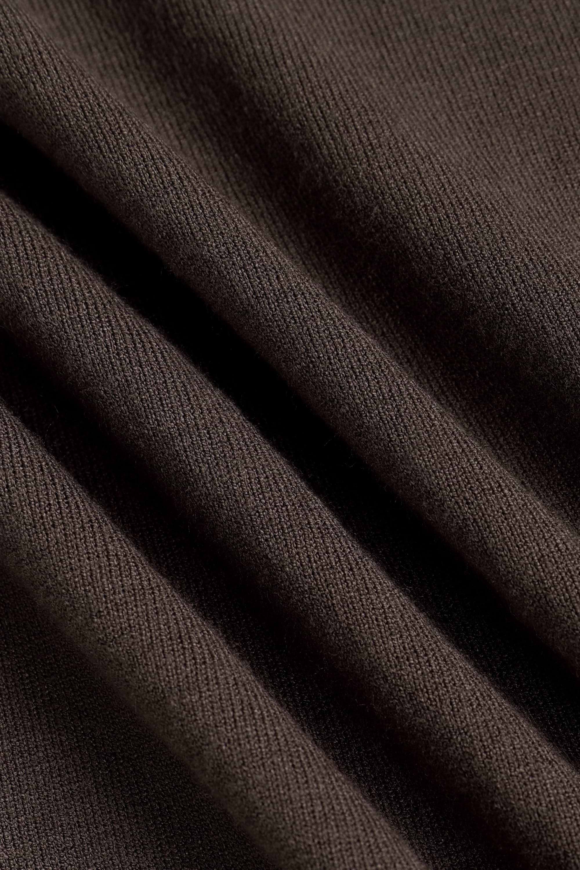 Noah Lightweight Crew Neck Sweater - Mocha