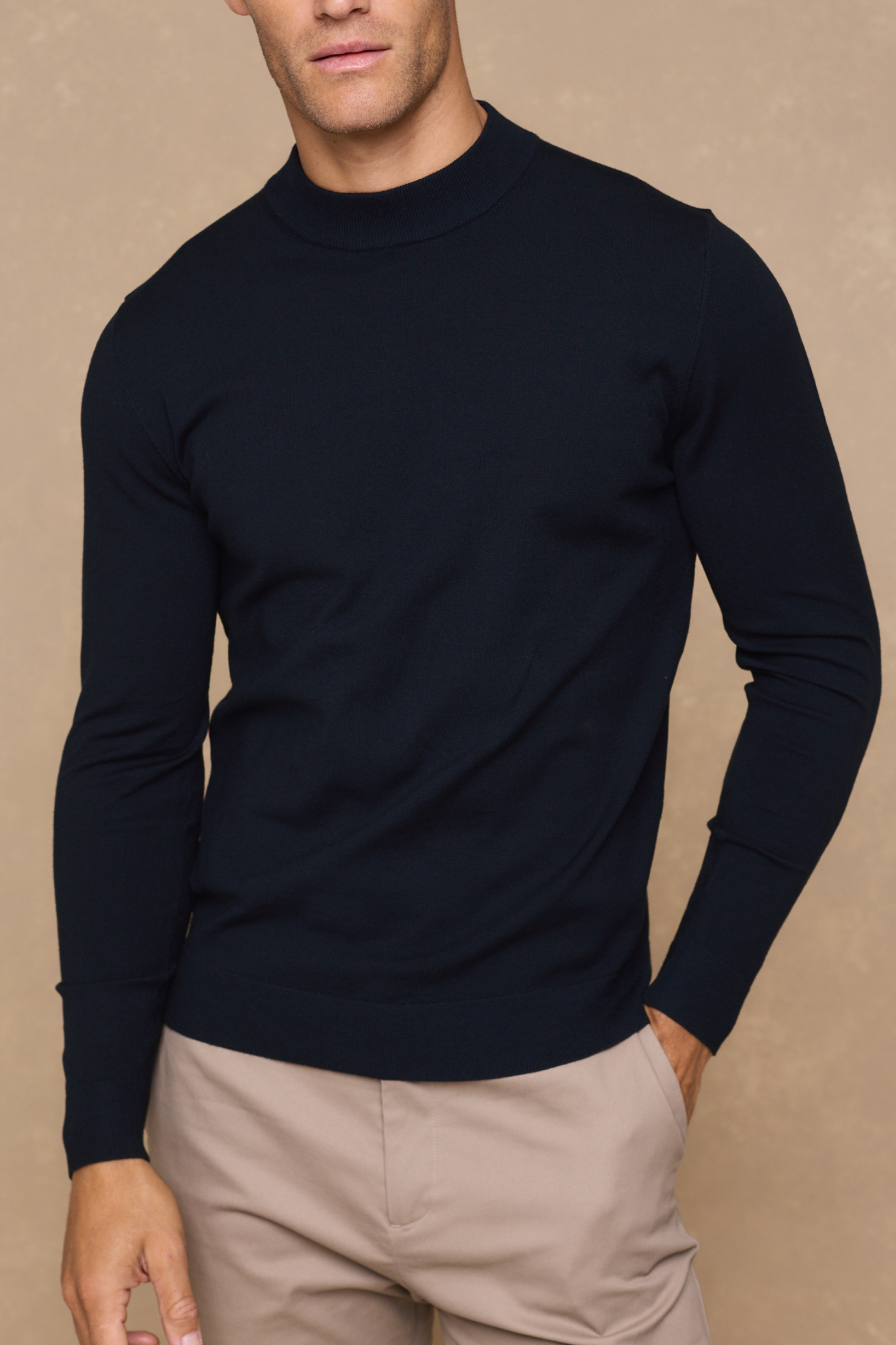 Noah Lightweight Crew Neck Sweater - Navy