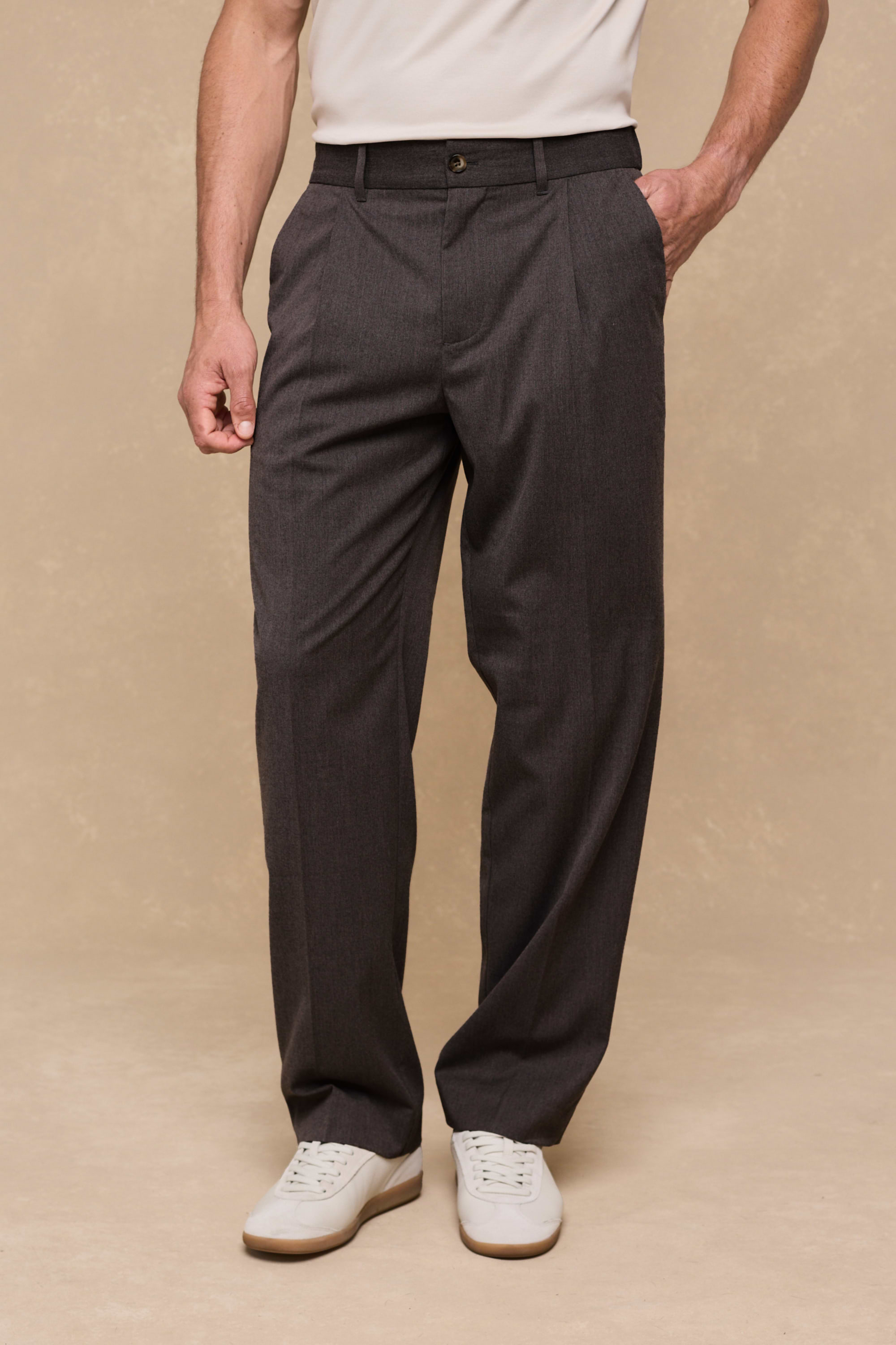Romeo Tailored Trouser - Brown