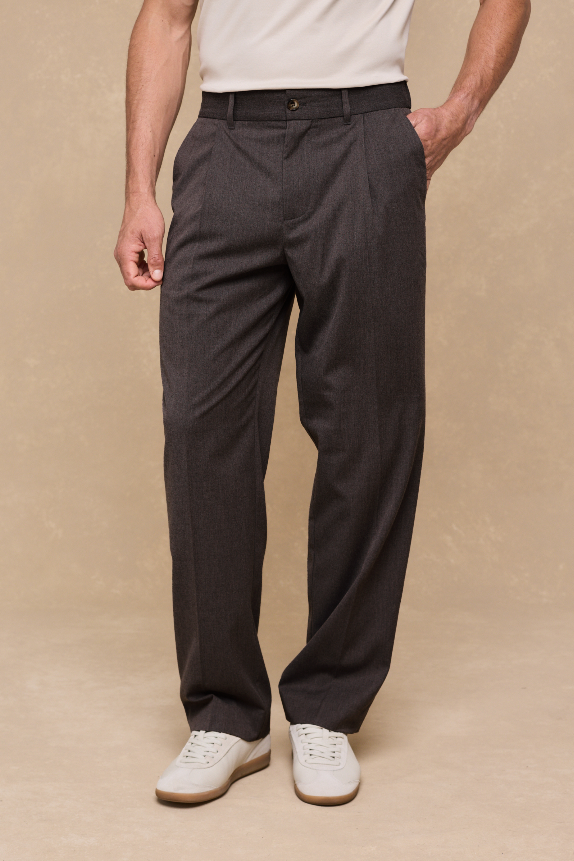 Romeo Tailored Trouser - Brown