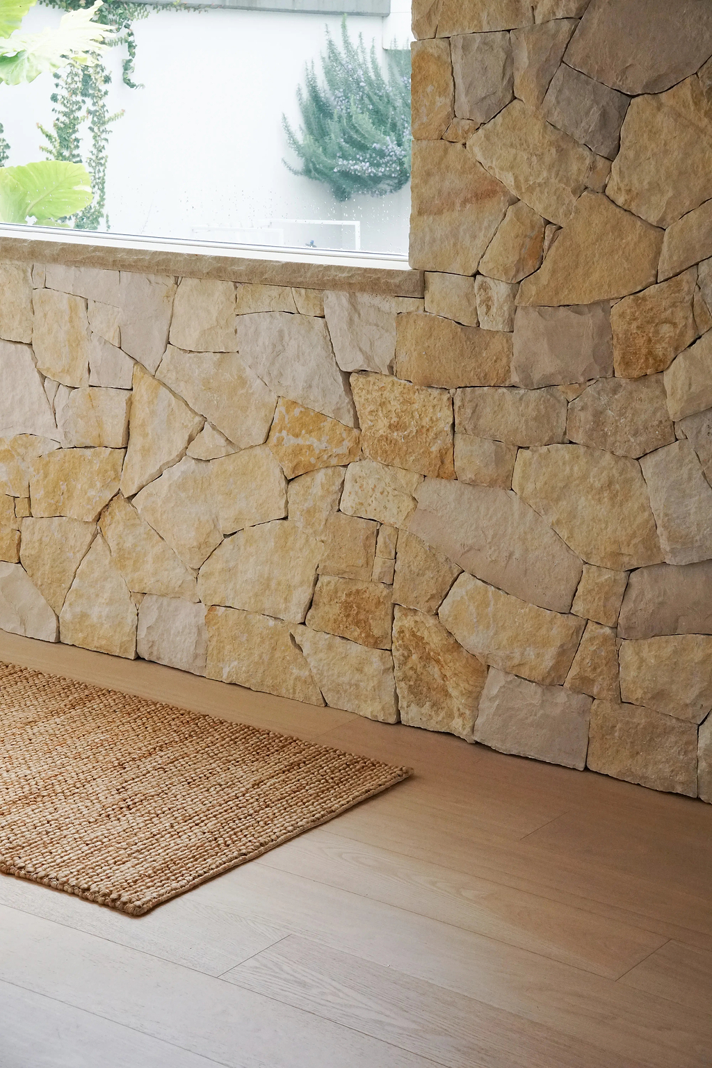 Gaia Loop Weave Jute Runner Rug in Natural