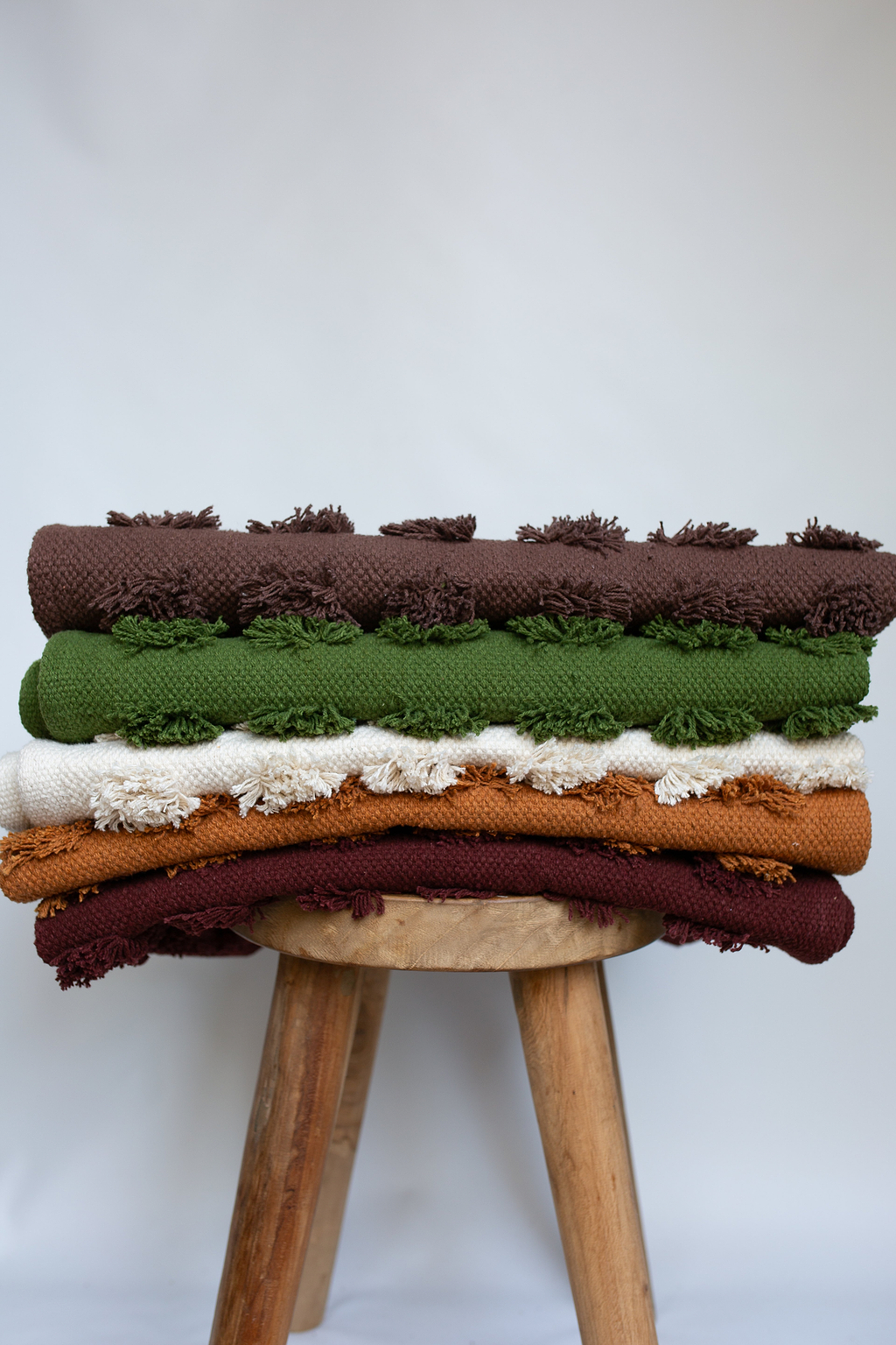 Merry Handwoven Cotton Bathmat in Mulberry
