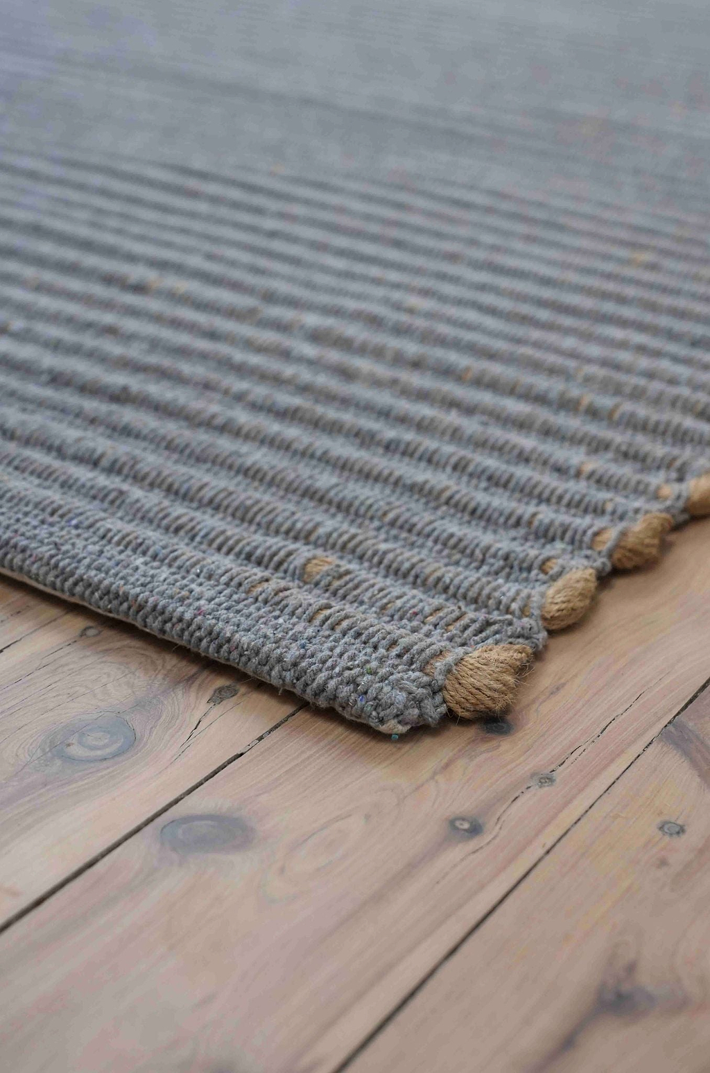Mendocino Wool & Jute Rug in Dusty Blue