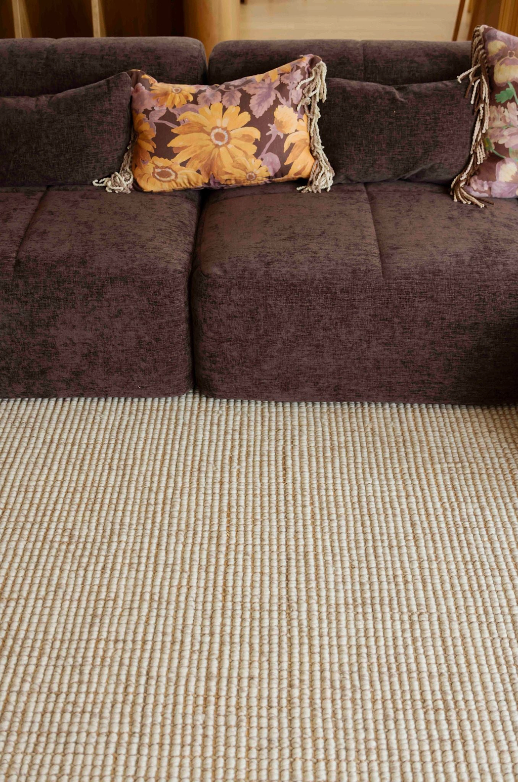 Alskar Handwoven Wool and Jute Rug in Wheat