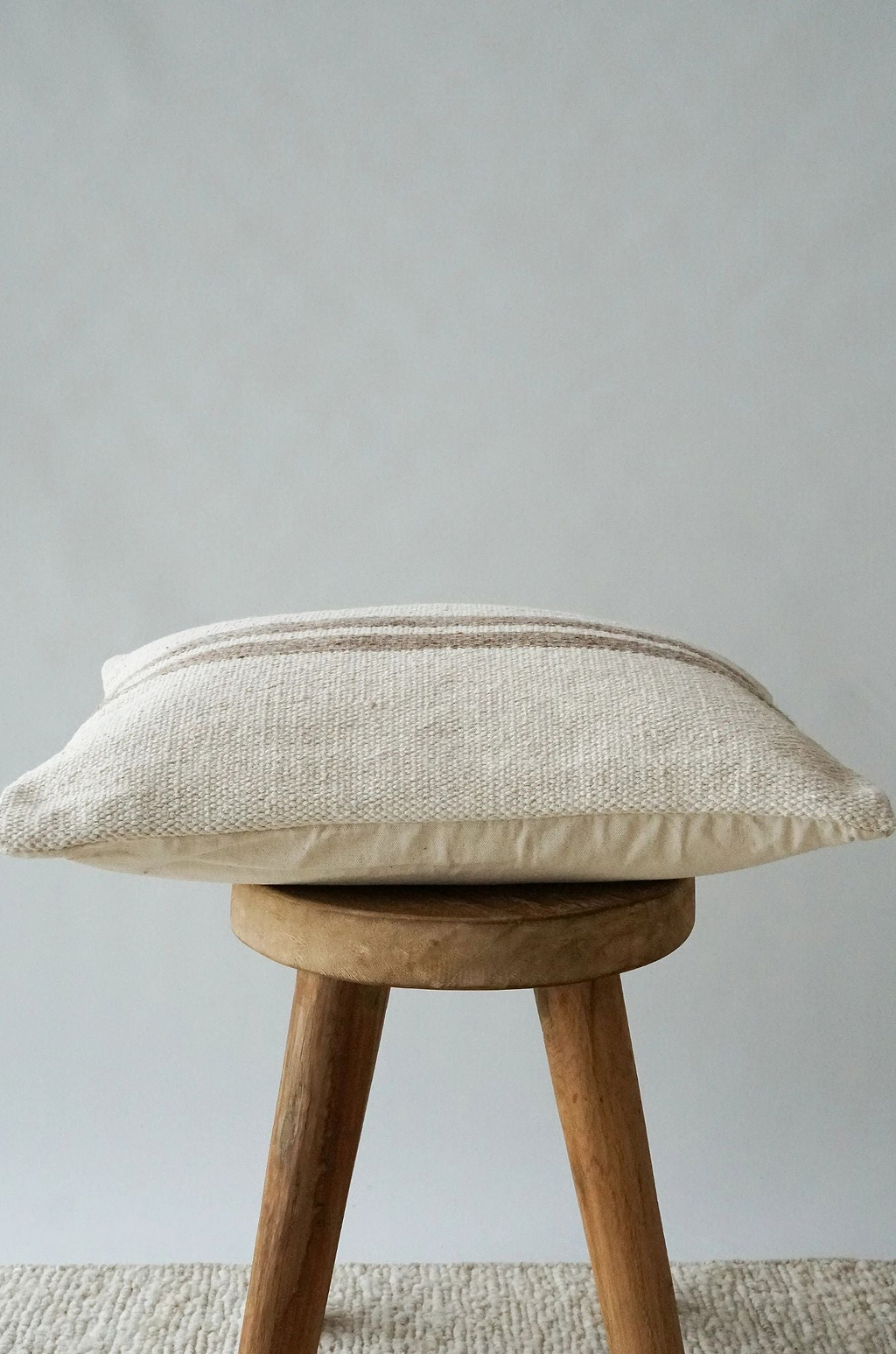 Amaya Lumbar Cushion
