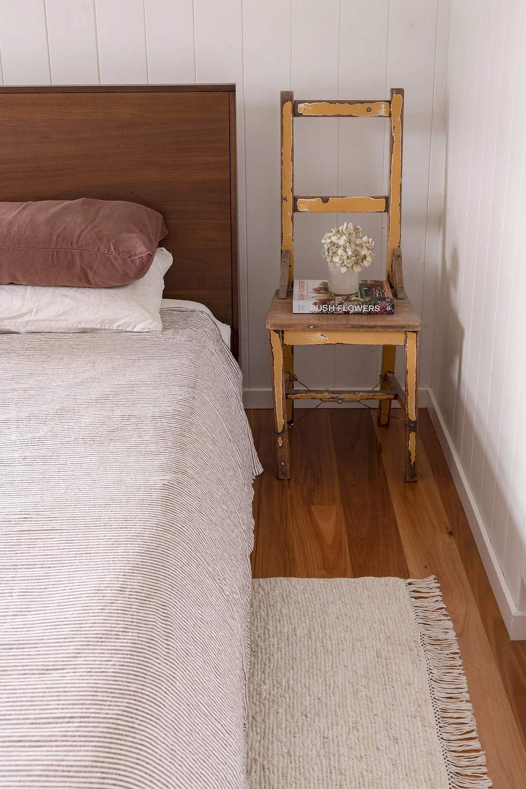 Sample of Kiva Hand Woven Wool Rug in Ivory