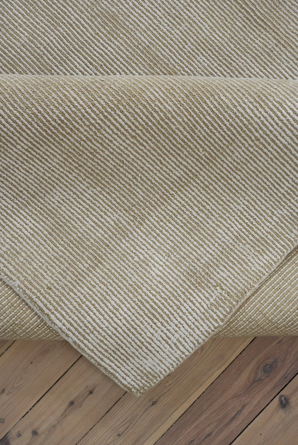 Yarra Linea Rug in Olive and Cream