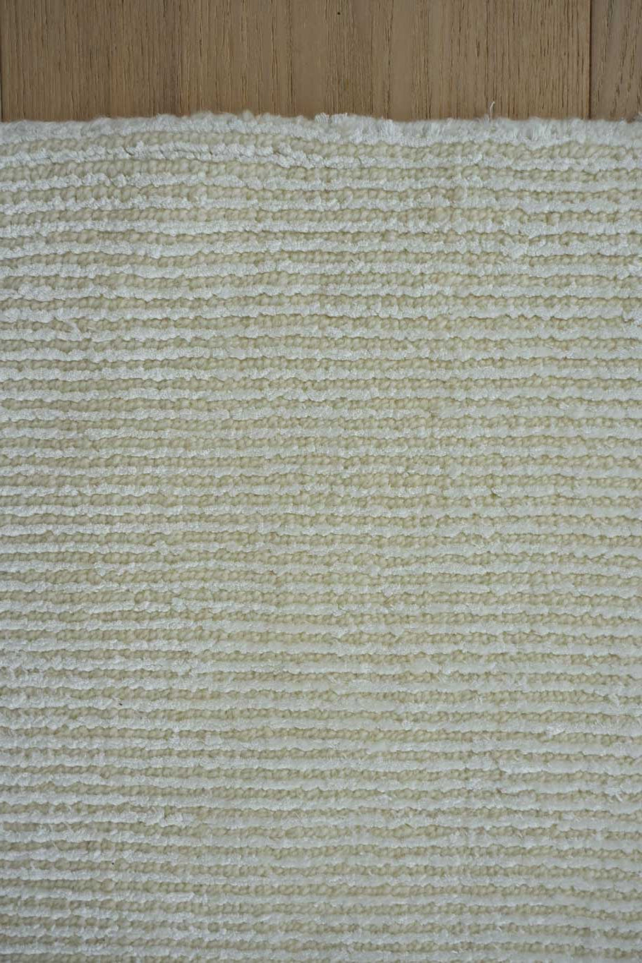 Sample of Yarra Linea Rug in Cream