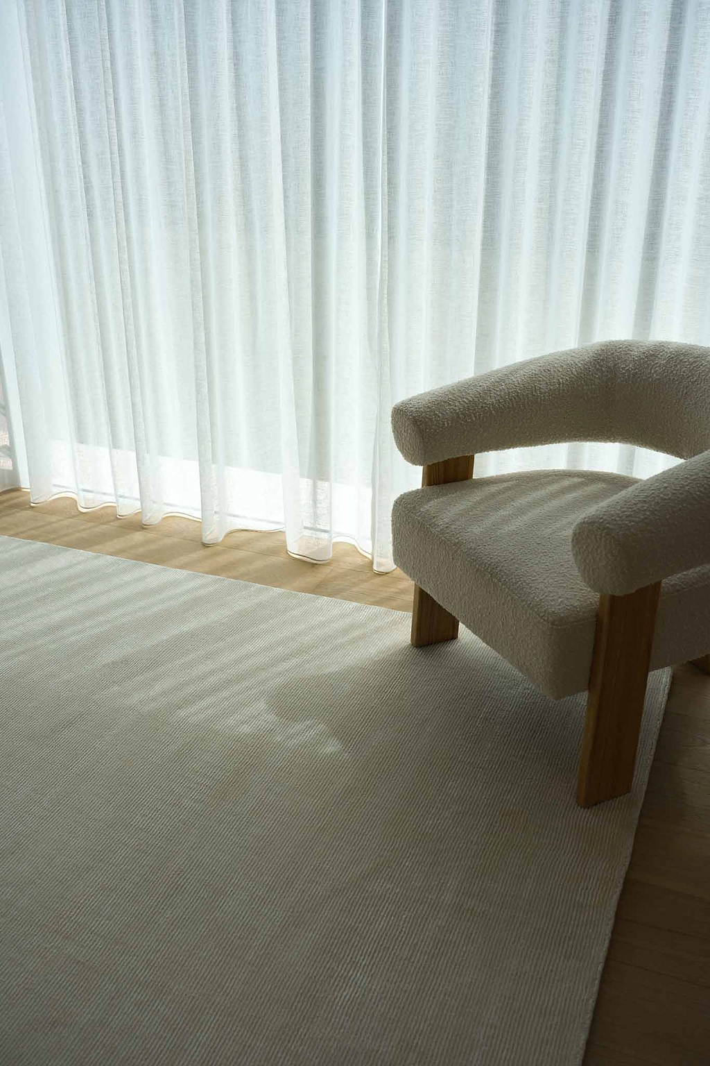 Sample of Yarra Linea Rug in Cream
