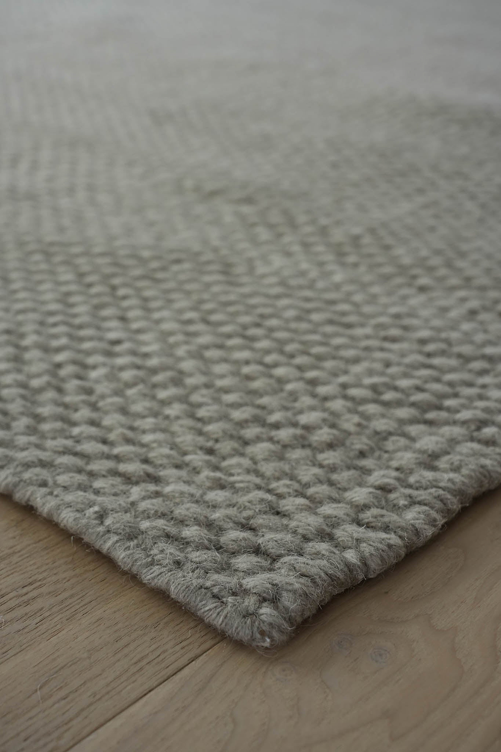 Cape Basket Weave Rug in Pumice