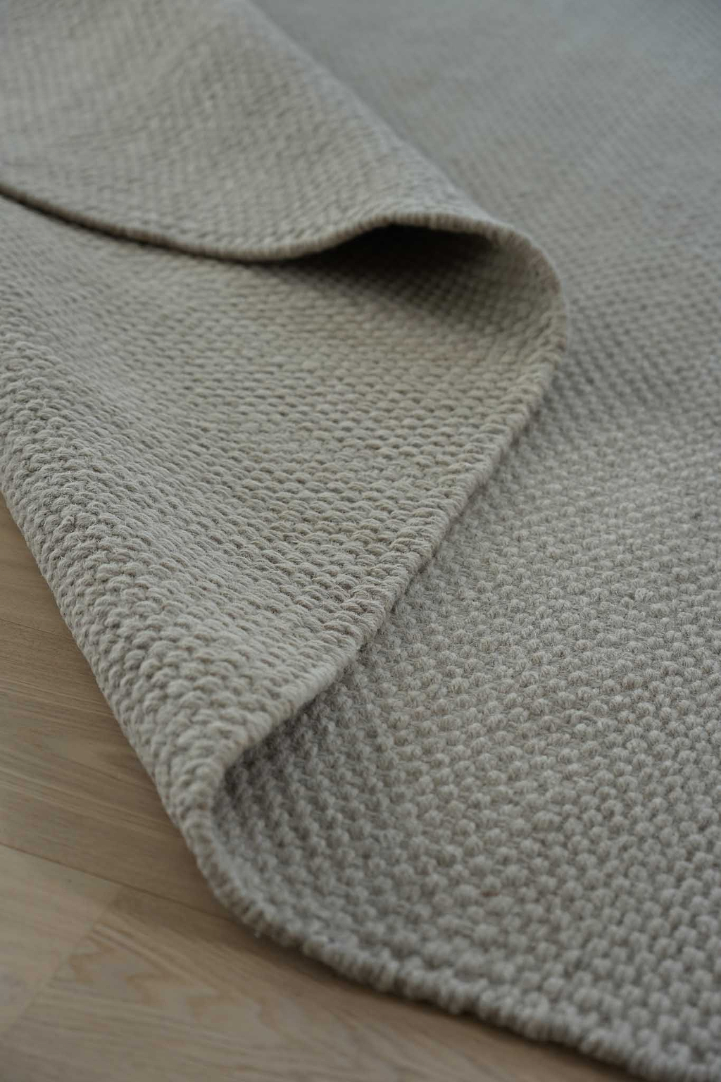 Cape Basket Weave Rug in Pumice