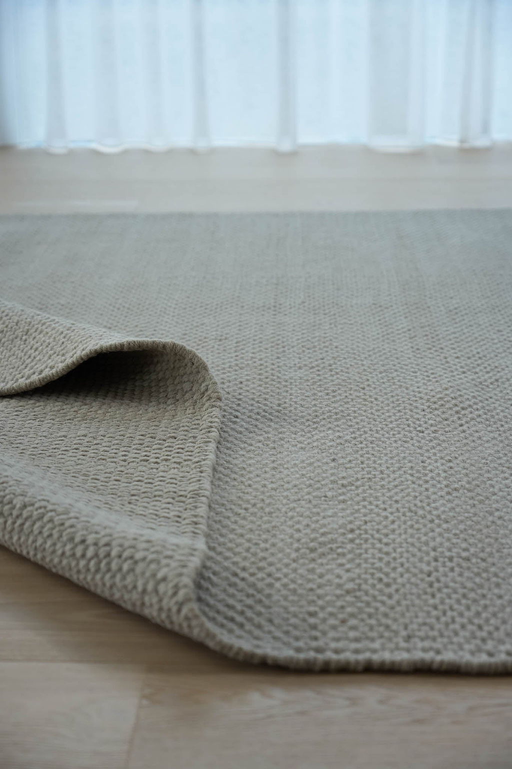Cape Basket Weave Rug in Pumice