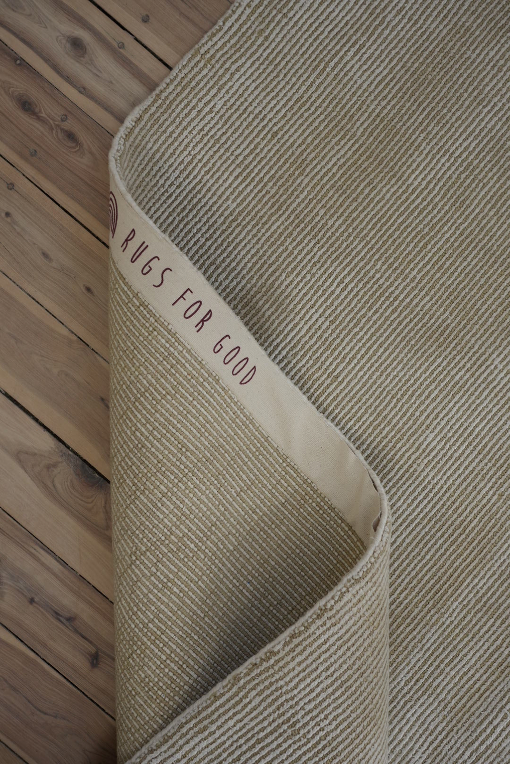 Sample of Yarra Linea Rug in Olive and Cream
