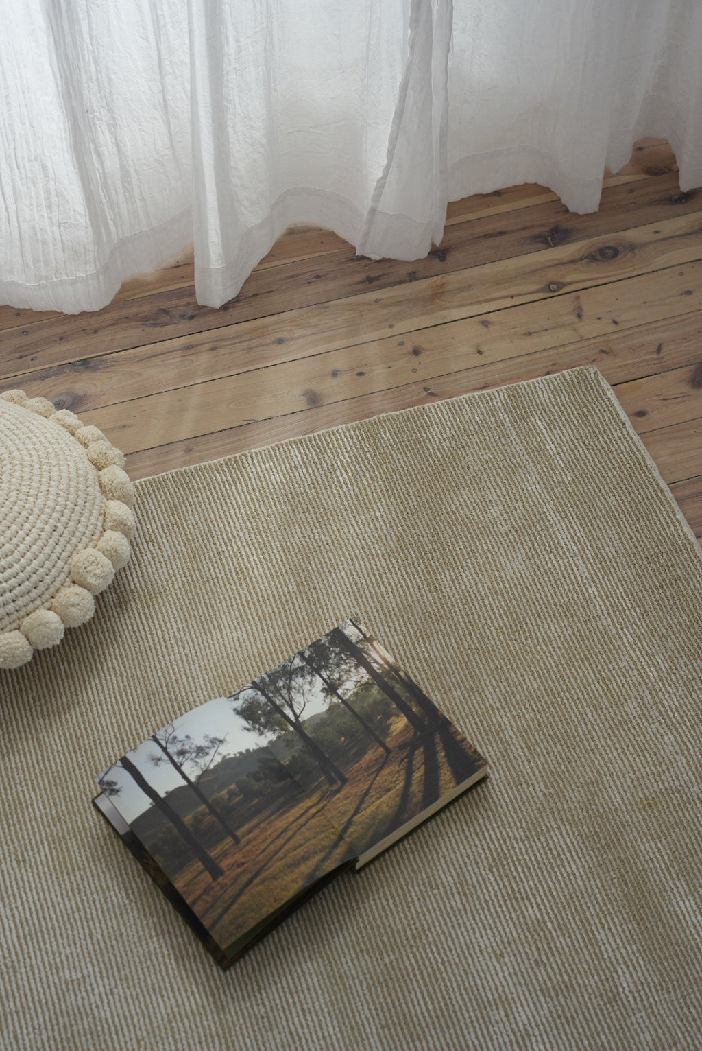 Yarra Linea Rug in Olive and Cream