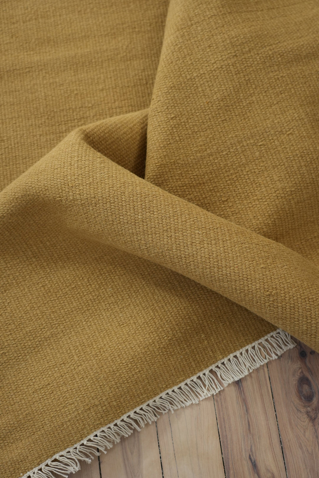 Terrain Flatweave Wool Runner Rug in Gumnut