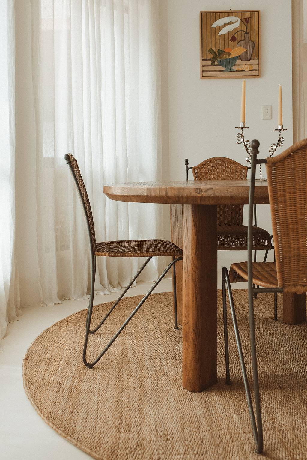 Dharana Jute Round Rug in Natural