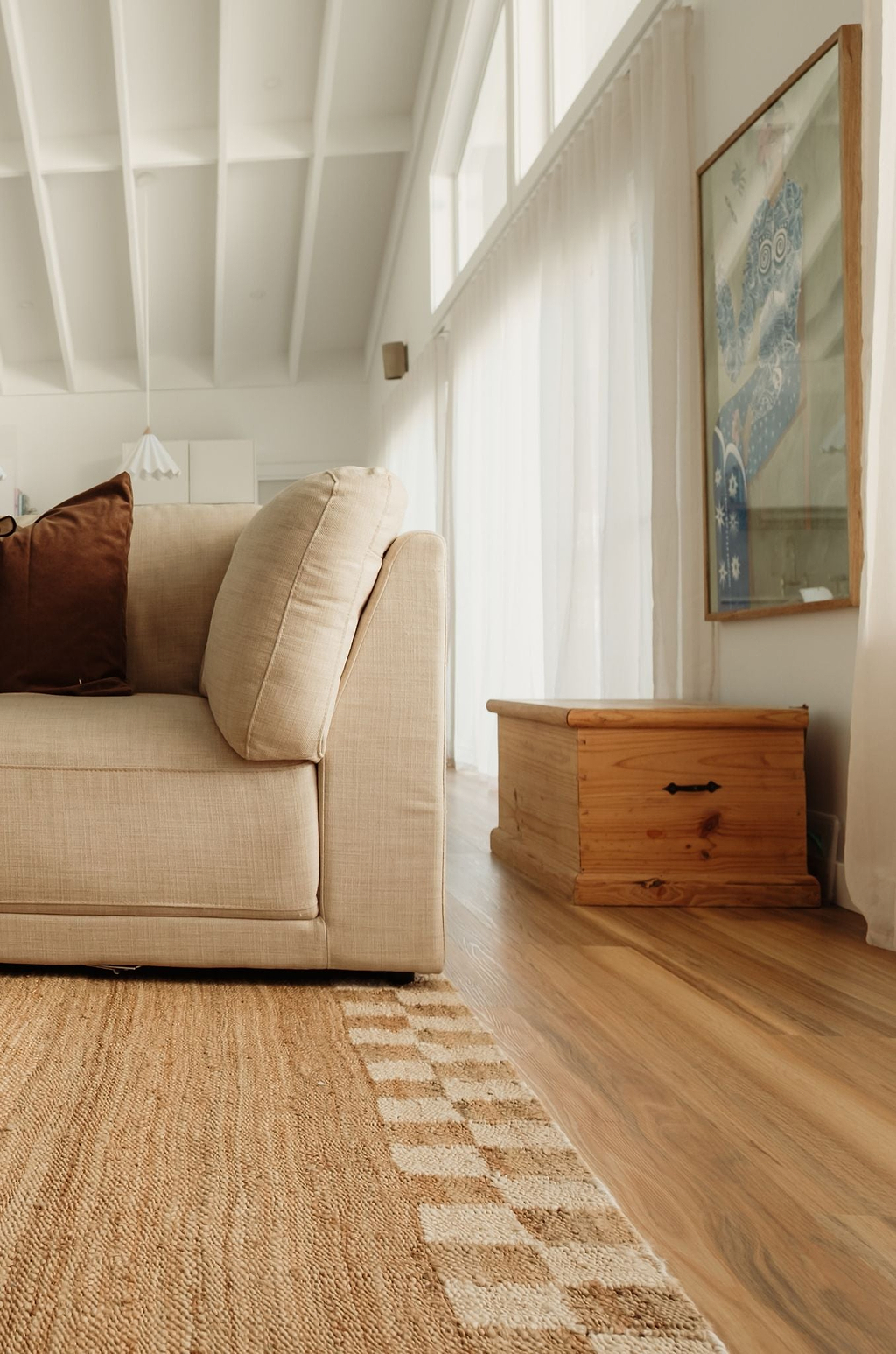 Fitzroy Checker Border Rug in Cream