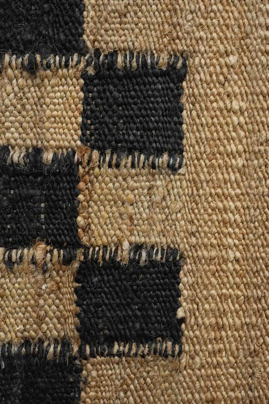 Fitzroy Checker Border Rug in Black