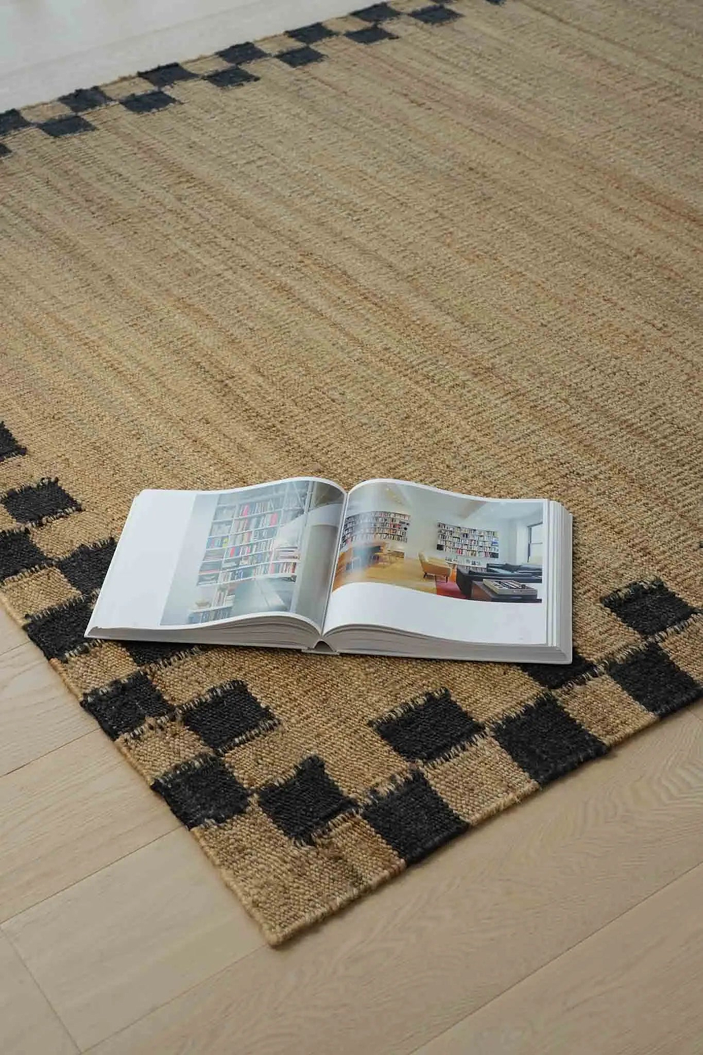 Fitzroy Checker Border Rug in Black