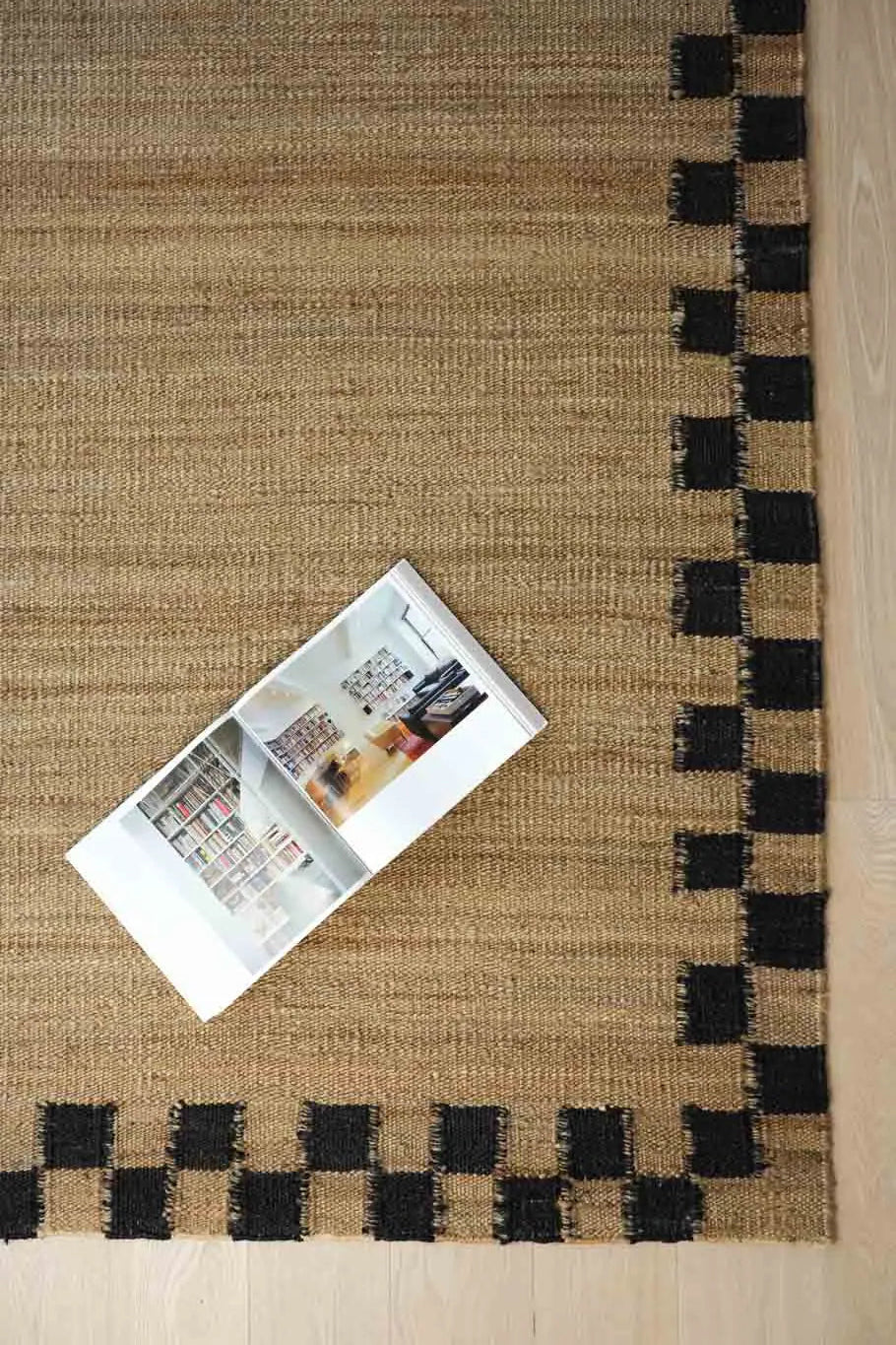 Fitzroy Checker Border Rug in Black