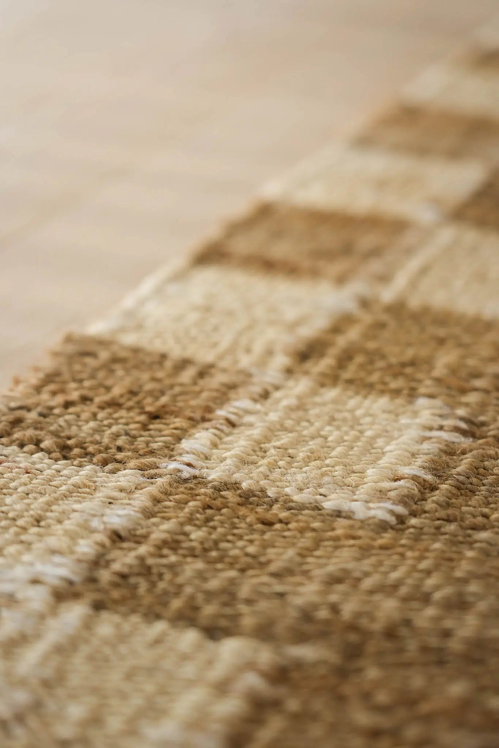 Fitzroy Checker Border Rug in Cream