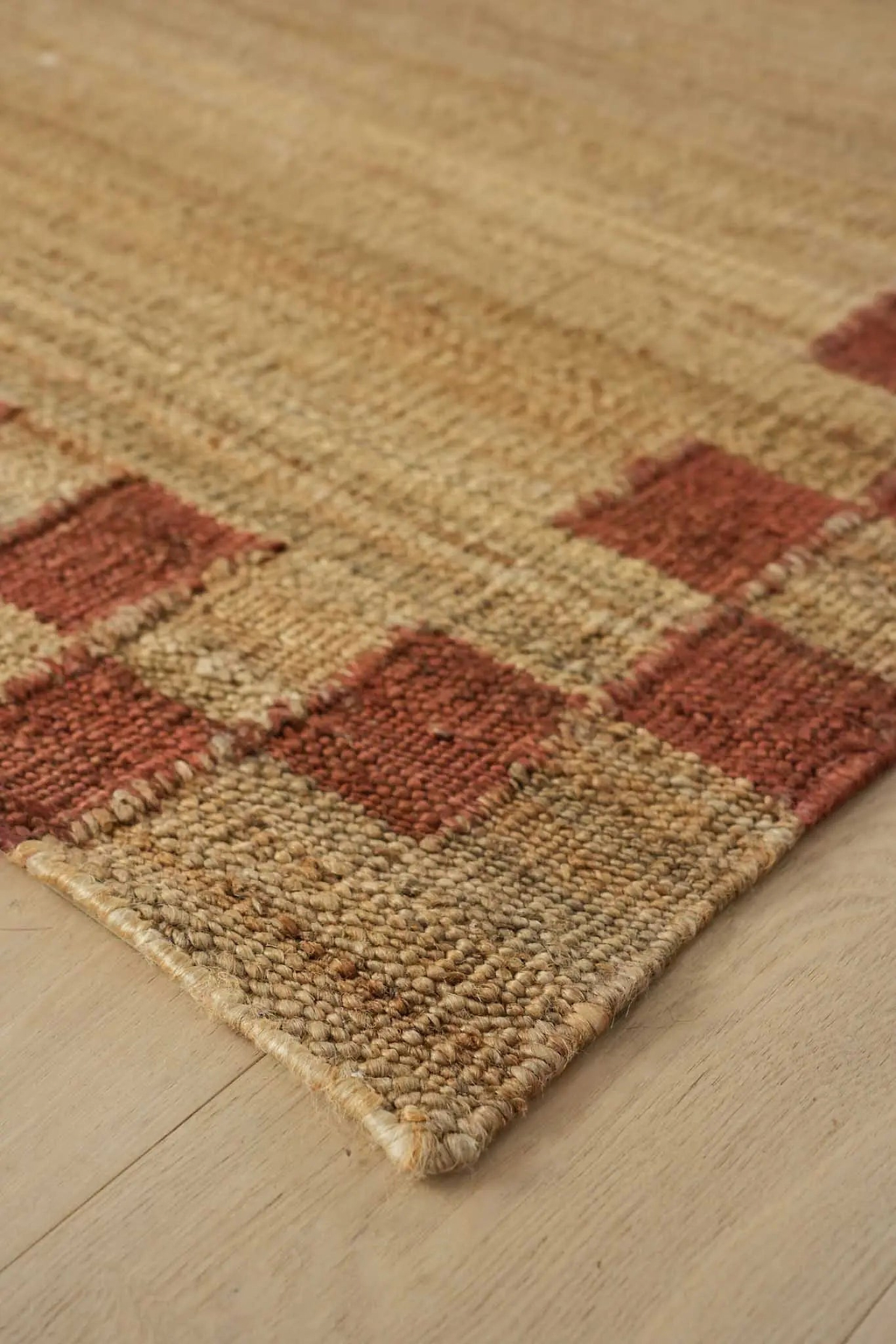 Fitzroy Checker Border Rug in Terracotta