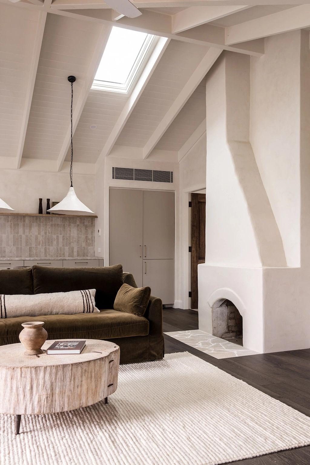 Sample of Bangalow Undyed New Zealand Wool Rug in White