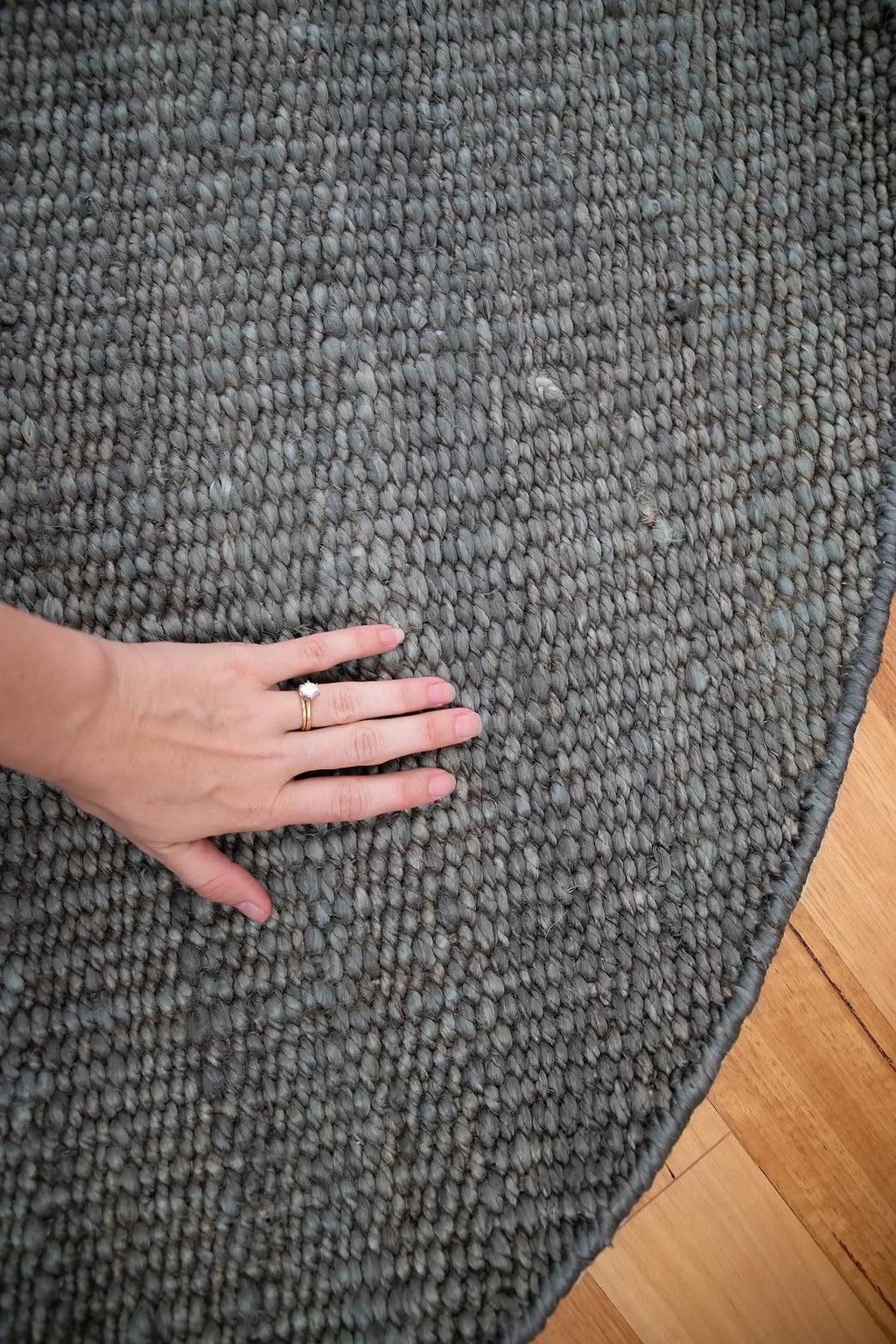 Dharana Jute Round Rug in Olive