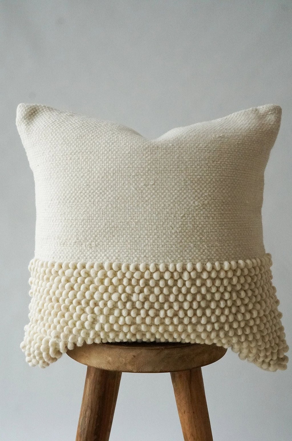 Niva Looped Cushion in Natural White