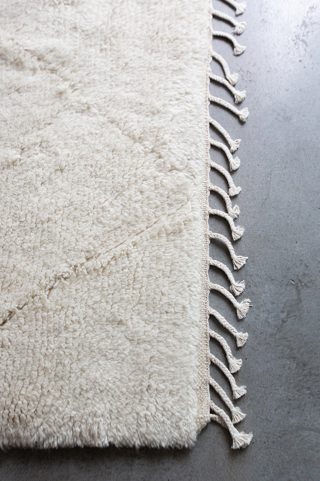 Prana New Zealand Wool Hand Knotted Rug in Ivory