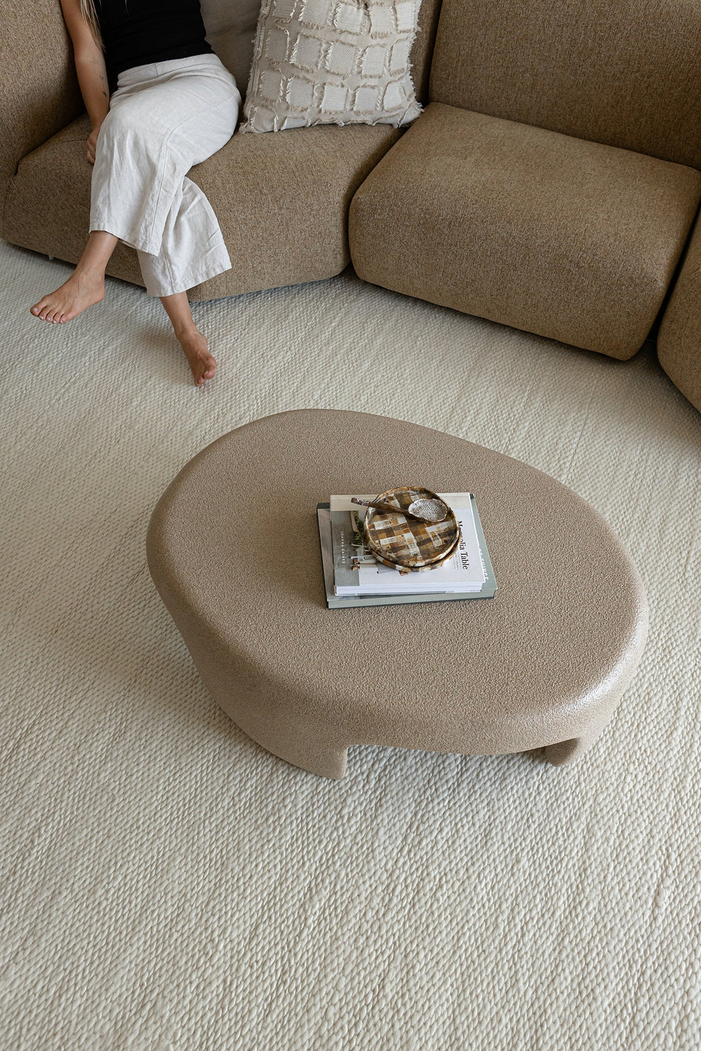 Luna Wool Rug in Snow