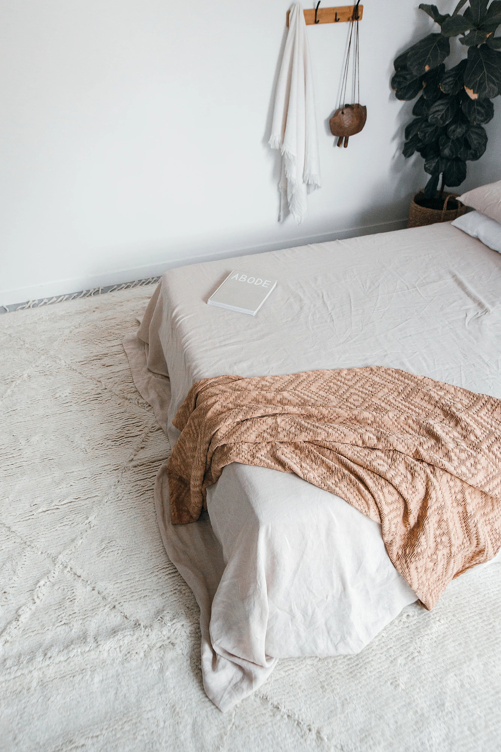 Sample of Prana New Zealand Wool Rug in Ivory