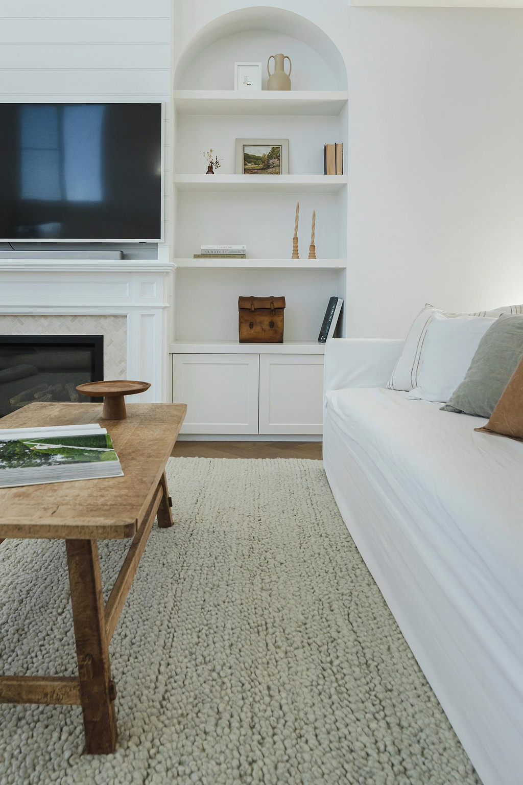 Sample of Newport Pebbly Weave Wool Rug in Grey