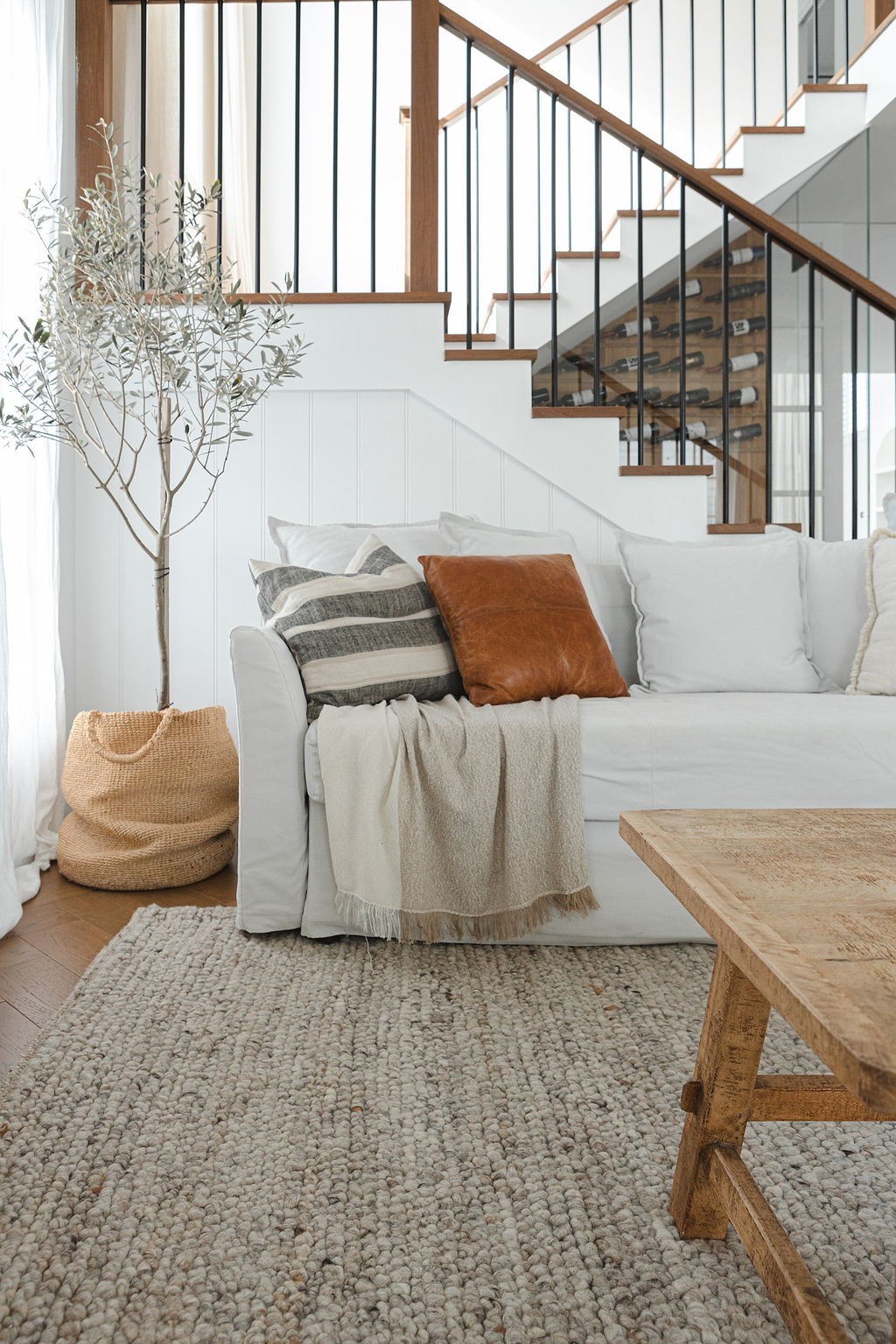 Topanga Chunky Wool Rug in Pebble
